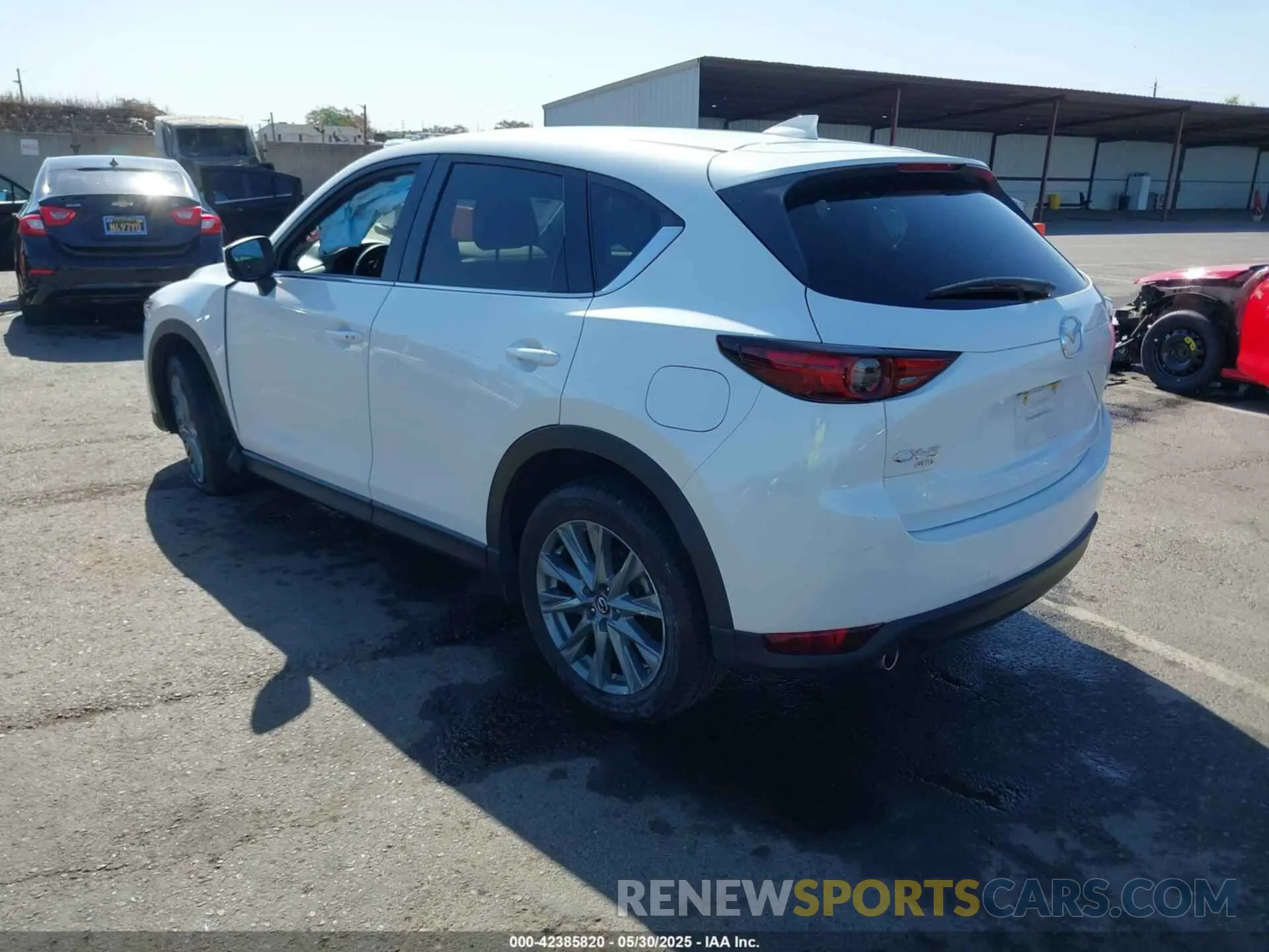 3 Photograph of a damaged car JM3KFBDM6L1858045 MAZDA CX-5 2020