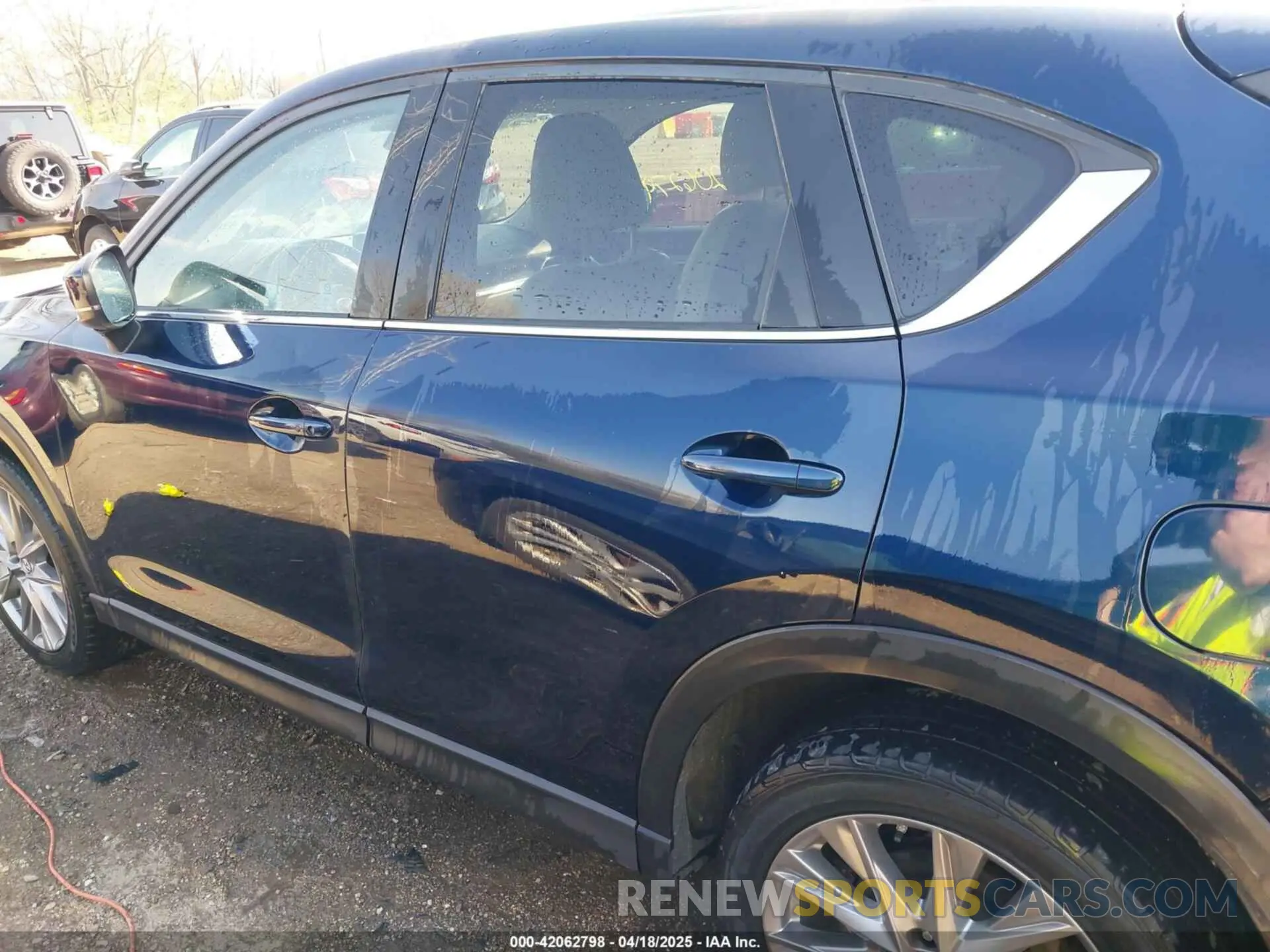 14 Photograph of a damaged car JM3KFBDM7L0785354 MAZDA CX-5 2020
