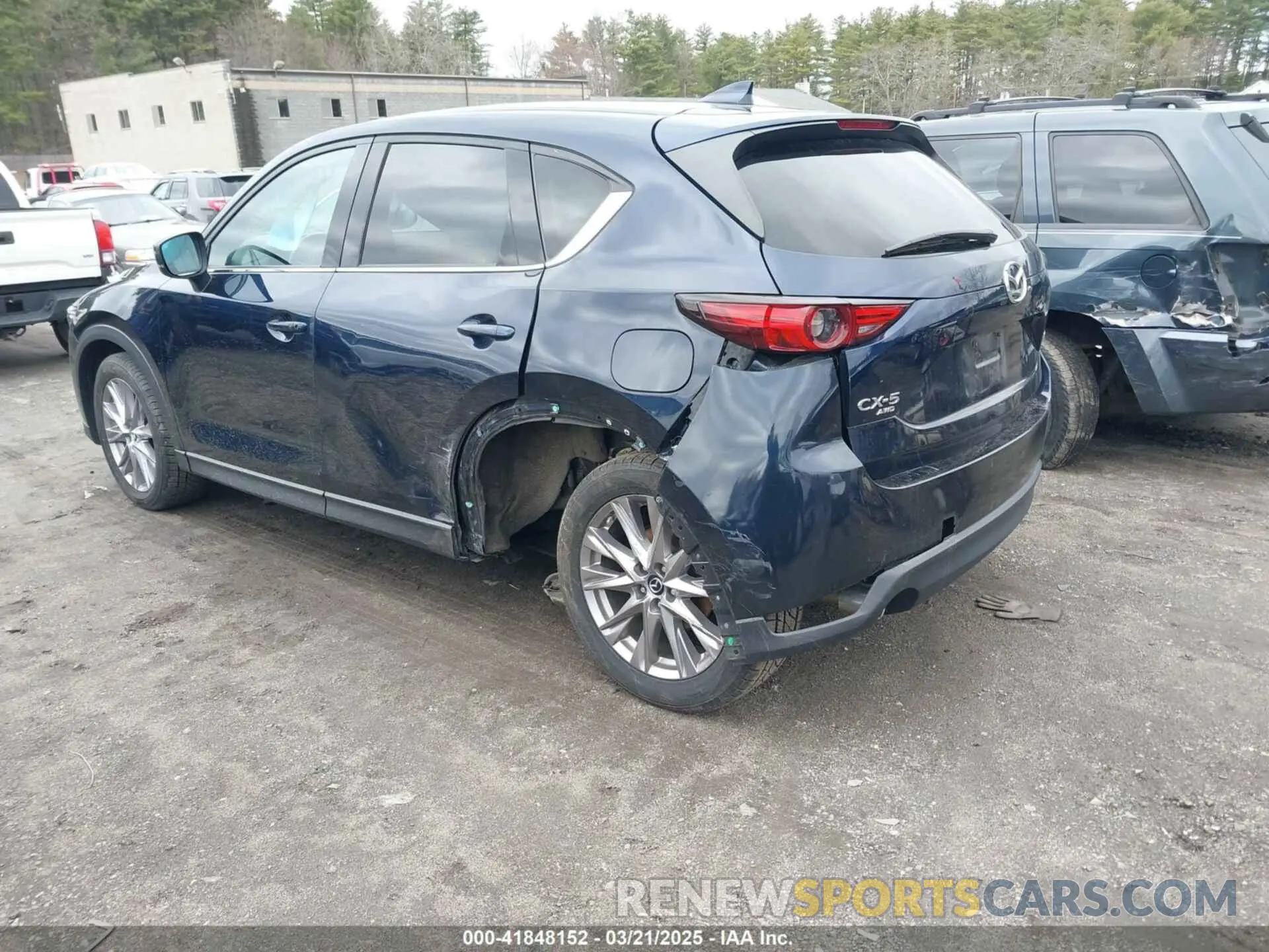 3 Photograph of a damaged car JM3KFBDM7L1723852 MAZDA CX-5 2020