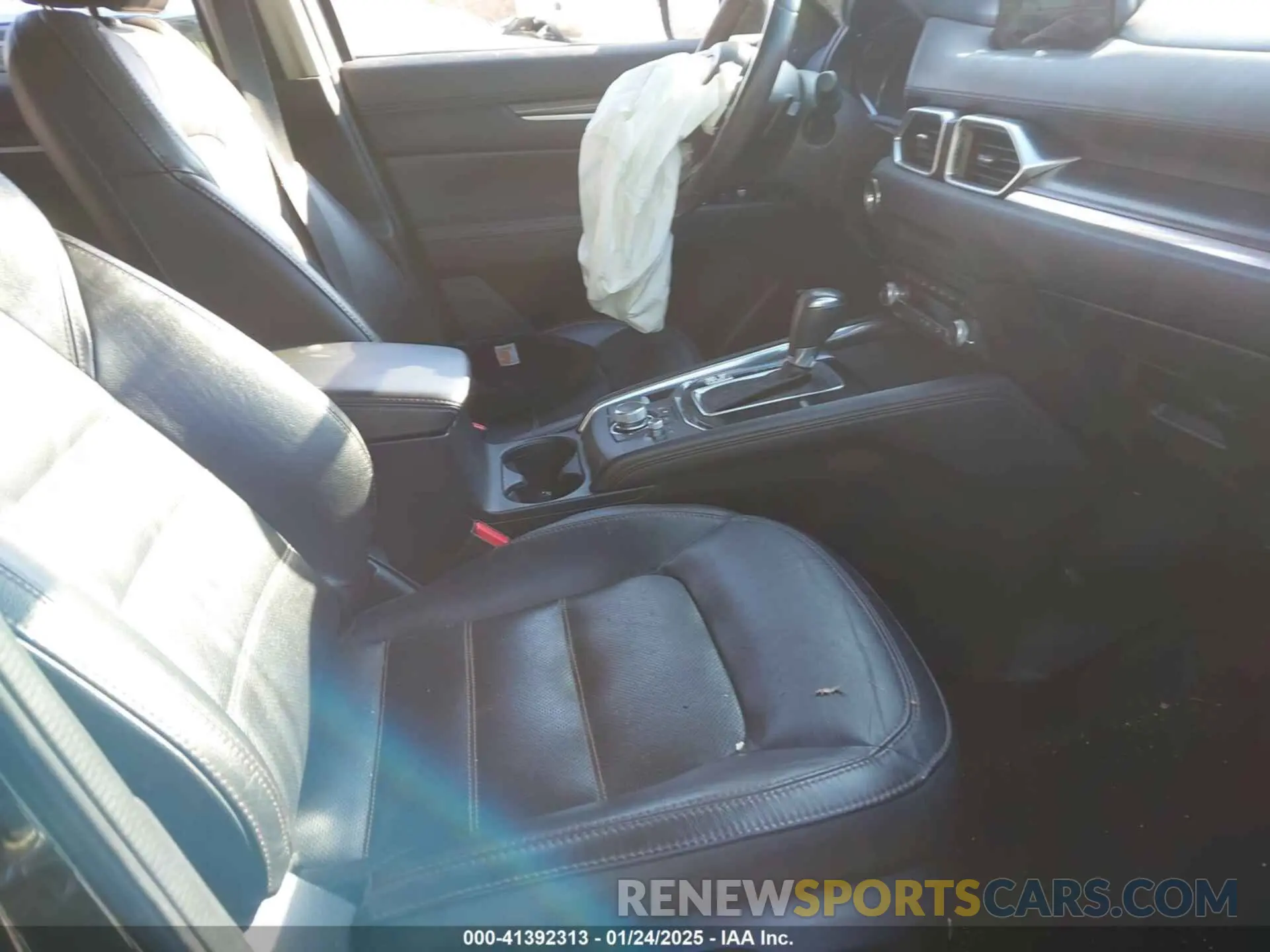 5 Photograph of a damaged car JM3KFBDM7L1807685 MAZDA CX-5 2020