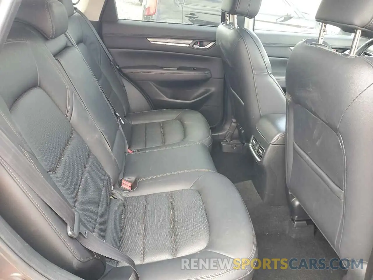 11 Photograph of a damaged car JM3KFBDM7L1856904 MAZDA CX-5 2020