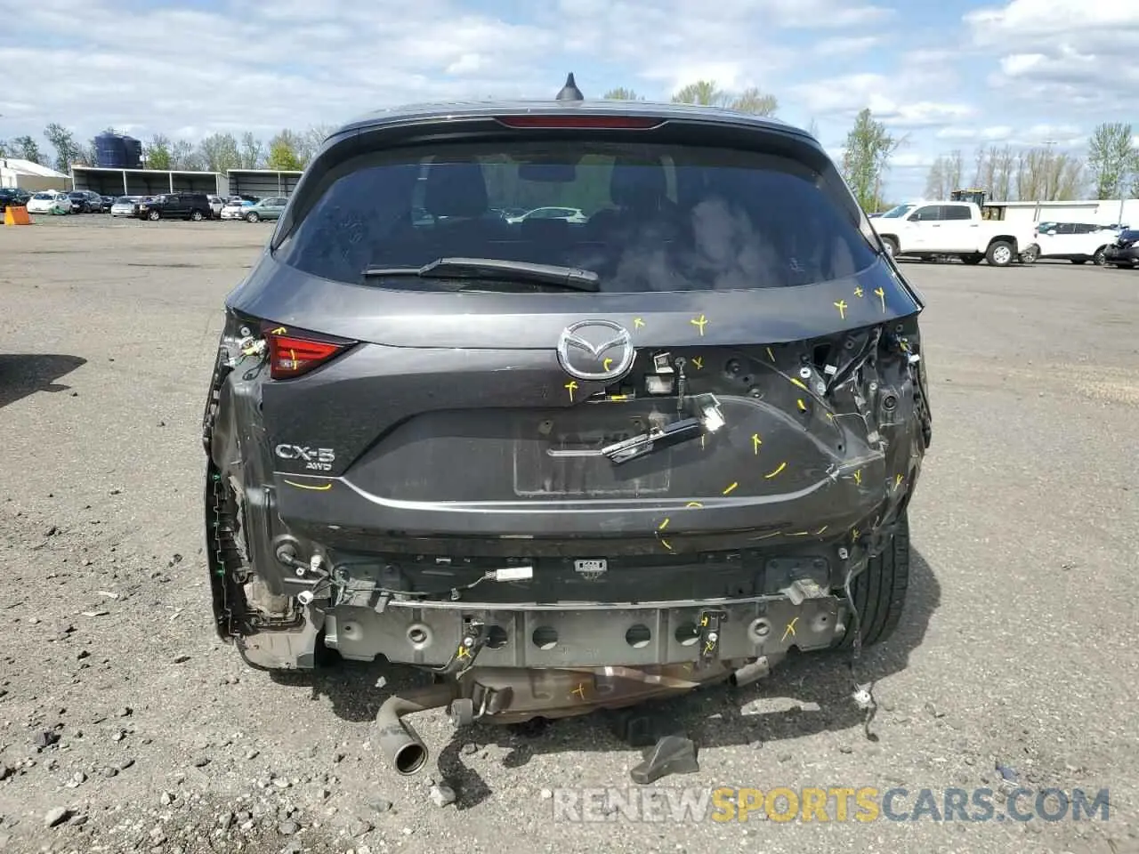 6 Photograph of a damaged car JM3KFBDM7L1856904 MAZDA CX-5 2020