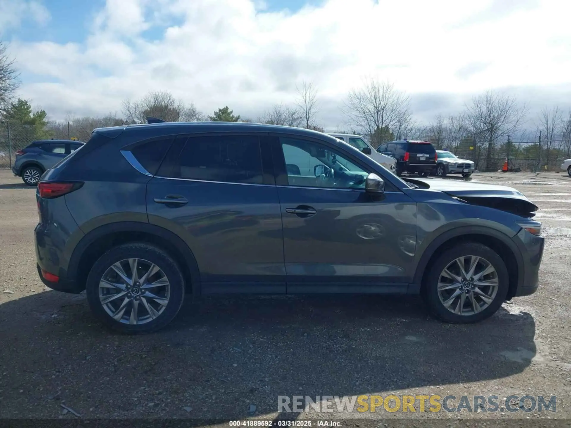 12 Photograph of a damaged car JM3KFBDM9L0773903 MAZDA CX-5 2020
