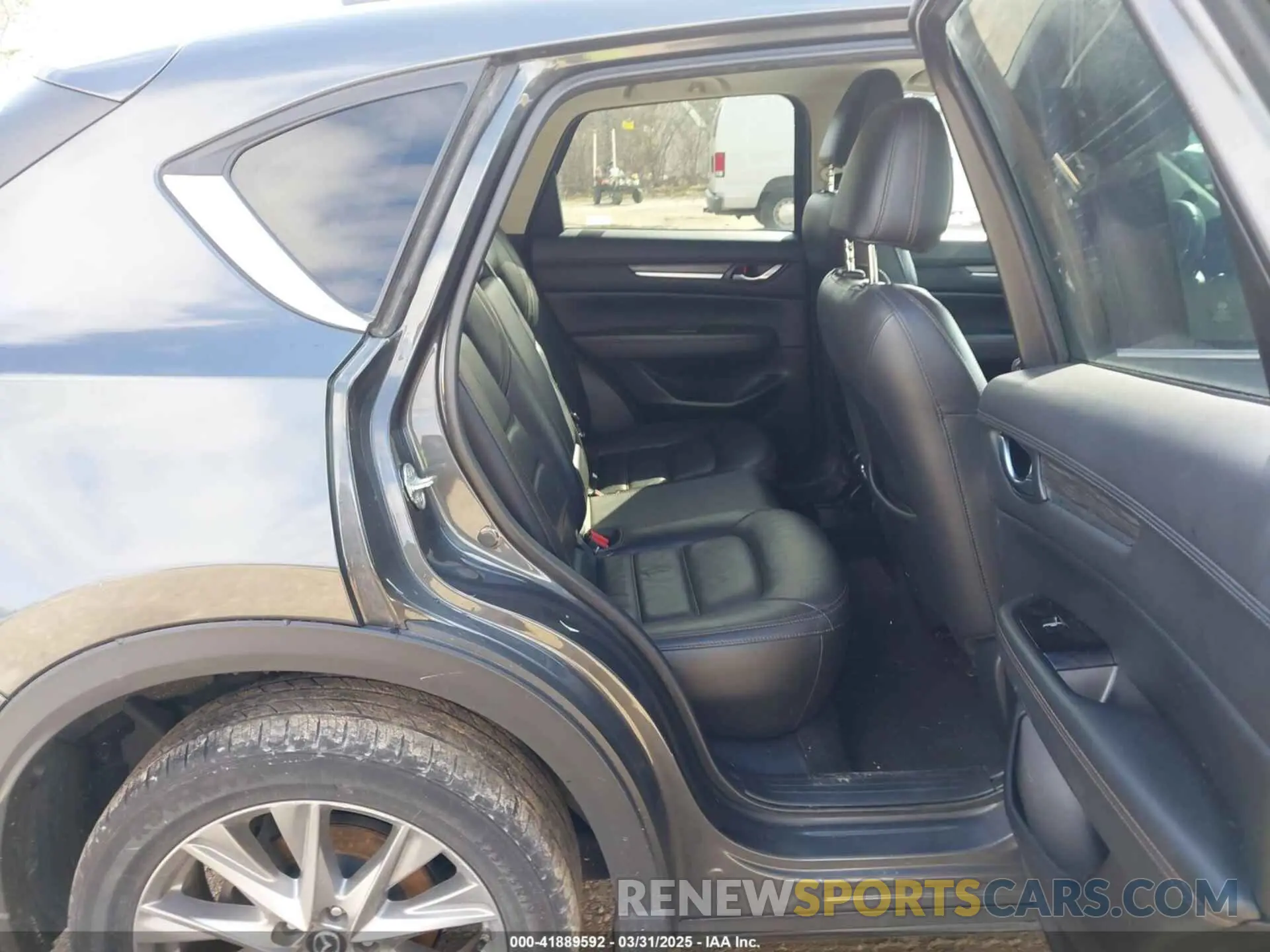 8 Photograph of a damaged car JM3KFBDM9L0773903 MAZDA CX-5 2020