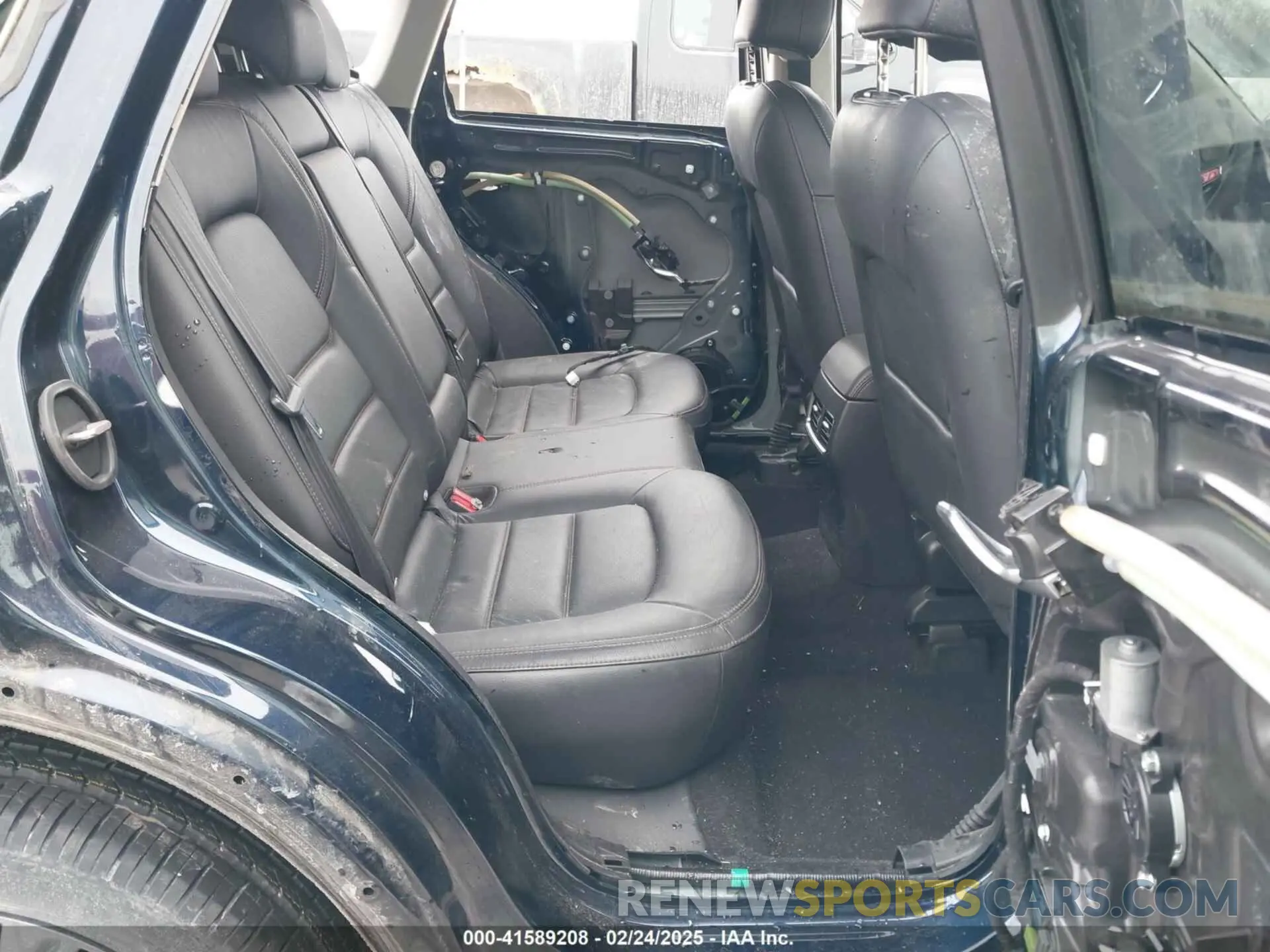 8 Photograph of a damaged car JM3KFBDM9L0778812 MAZDA CX-5 2020