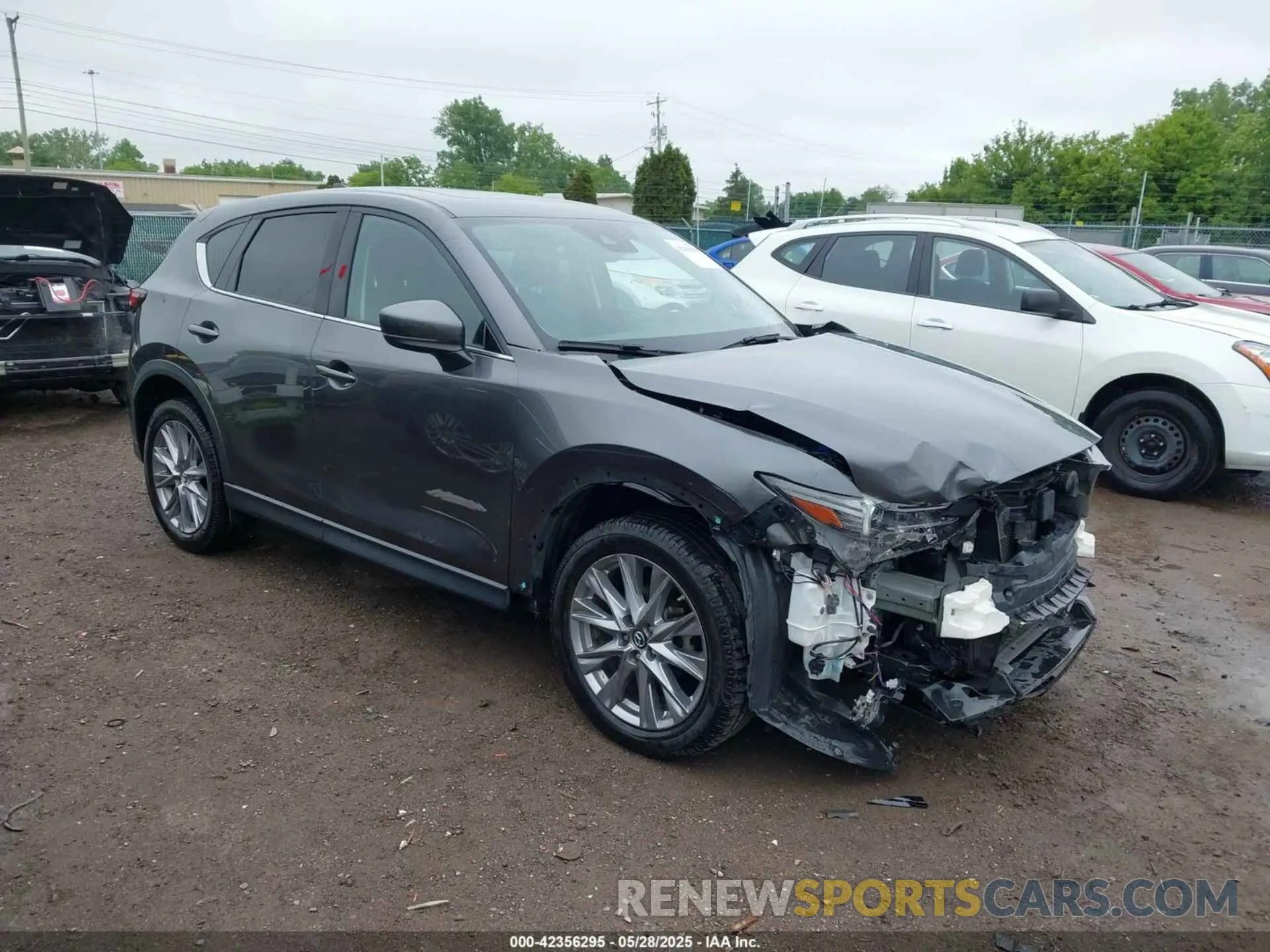 1 Photograph of a damaged car JM3KFBDM9L1837738 MAZDA CX-5 2020