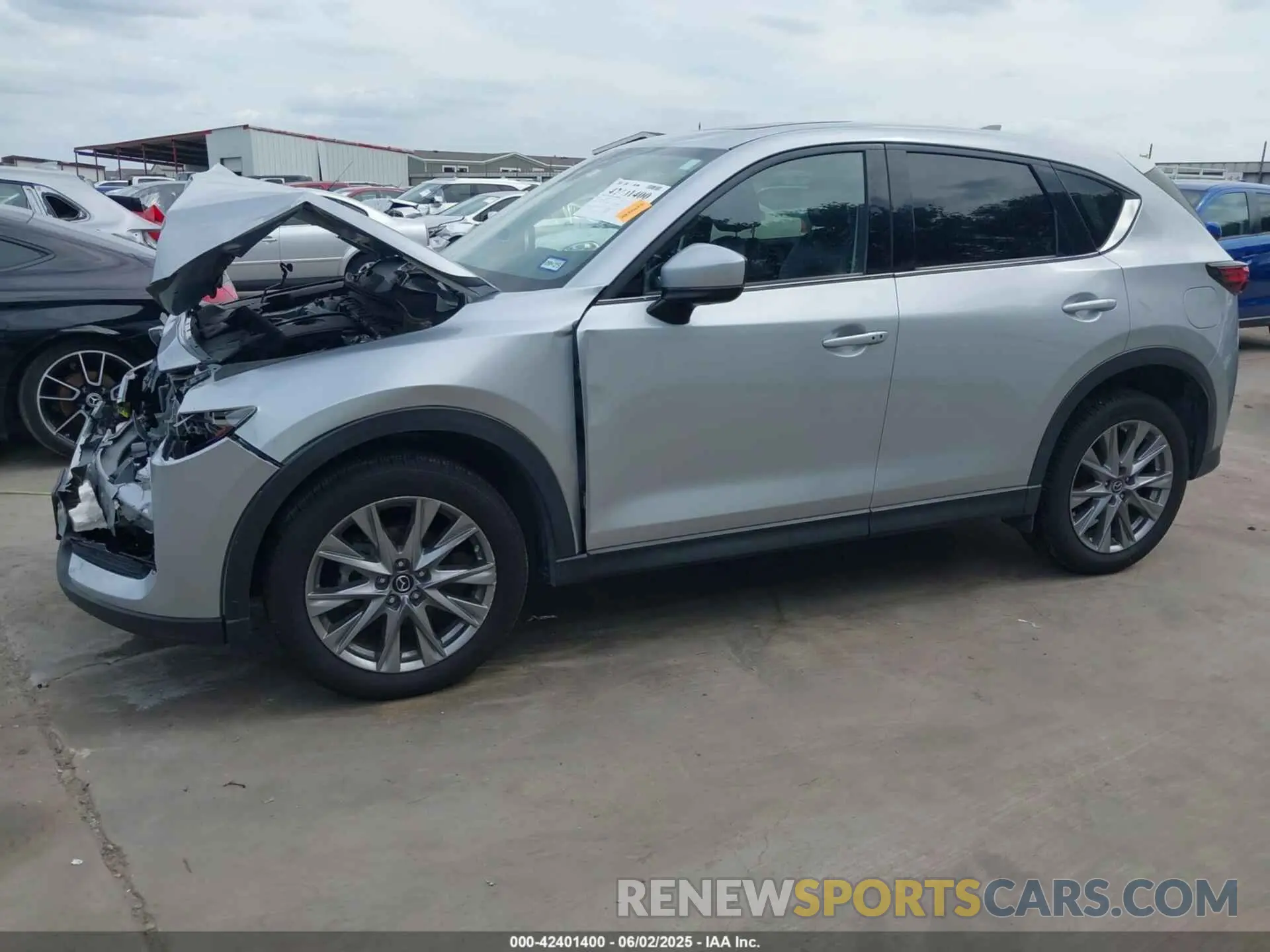14 Photograph of a damaged car JM3KFBDMXL1809365 MAZDA CX-5 2020