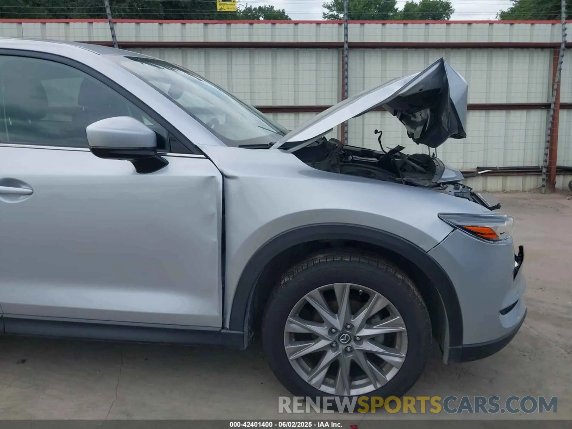 18 Photograph of a damaged car JM3KFBDMXL1809365 MAZDA CX-5 2020