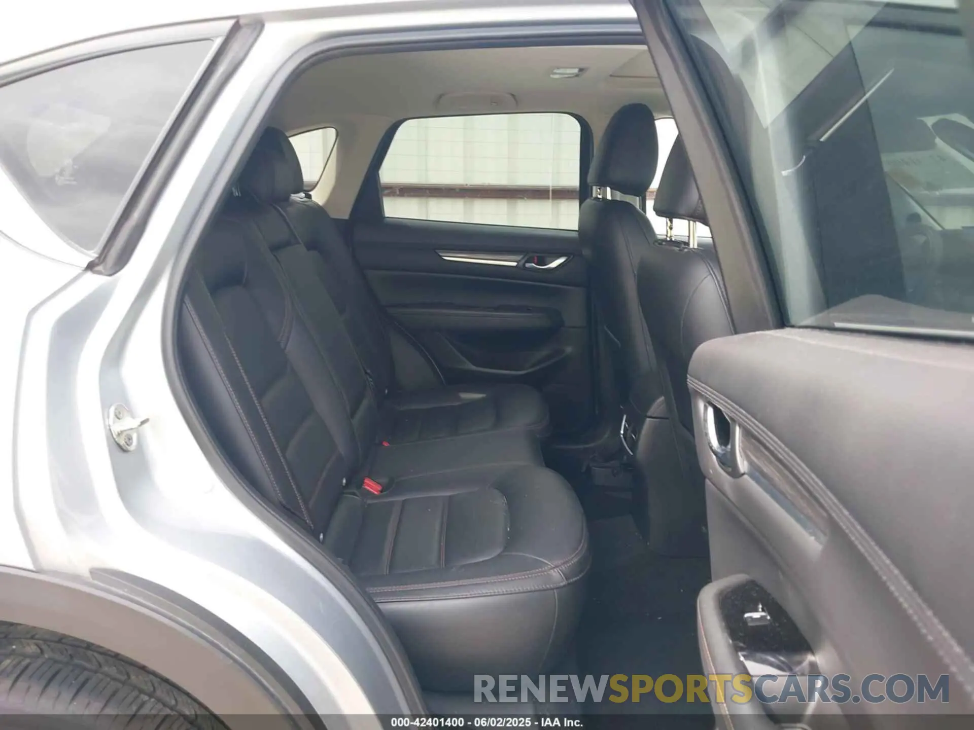 8 Photograph of a damaged car JM3KFBDMXL1809365 MAZDA CX-5 2020