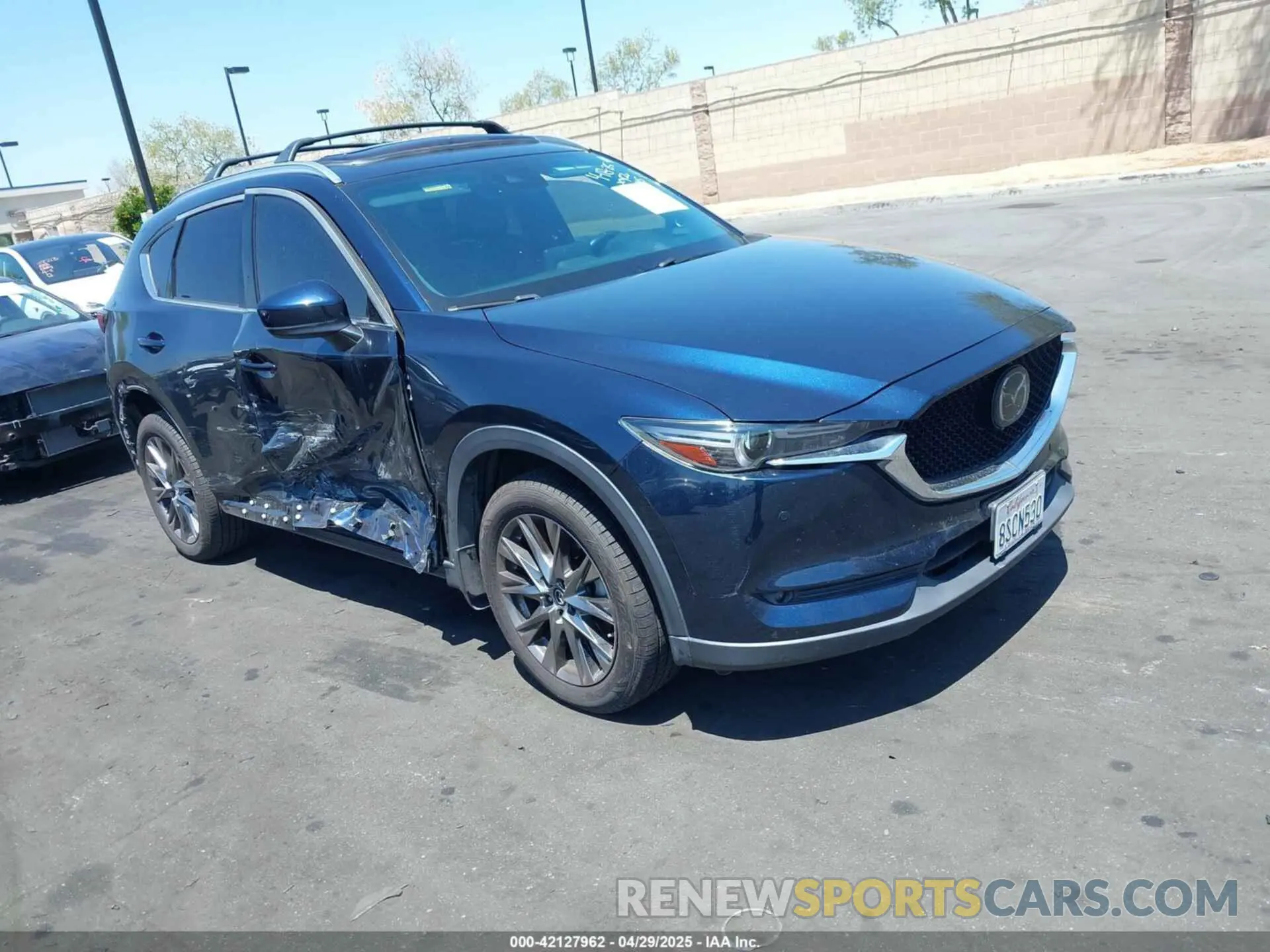 1 Photograph of a damaged car JM3KFBEY3L0747024 MAZDA CX-5 2020