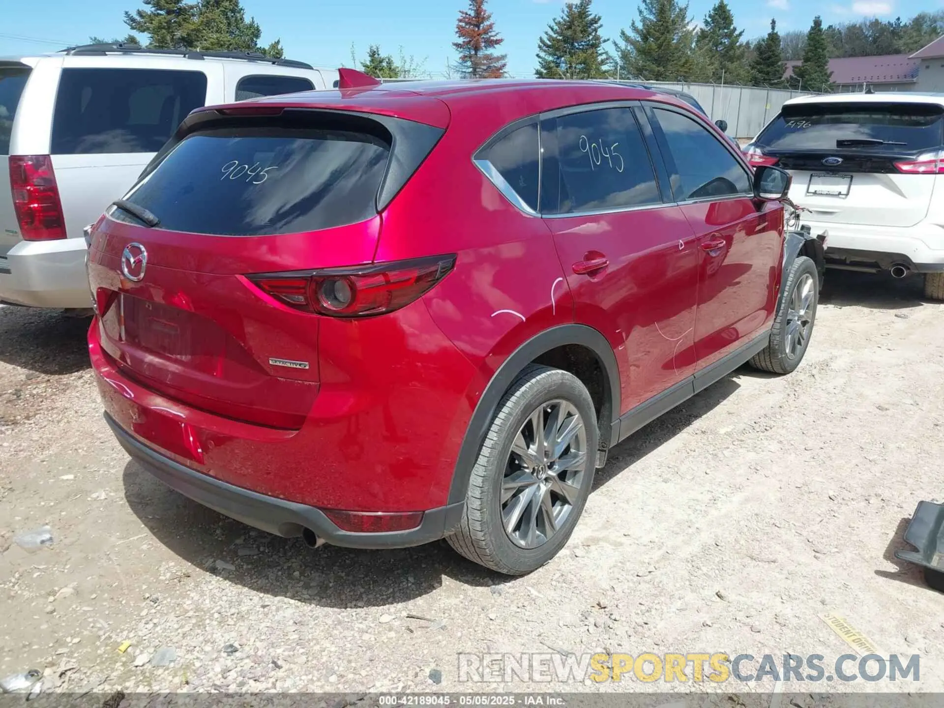 4 Photograph of a damaged car JM3KFBEY6L0738401 MAZDA CX-5 2020