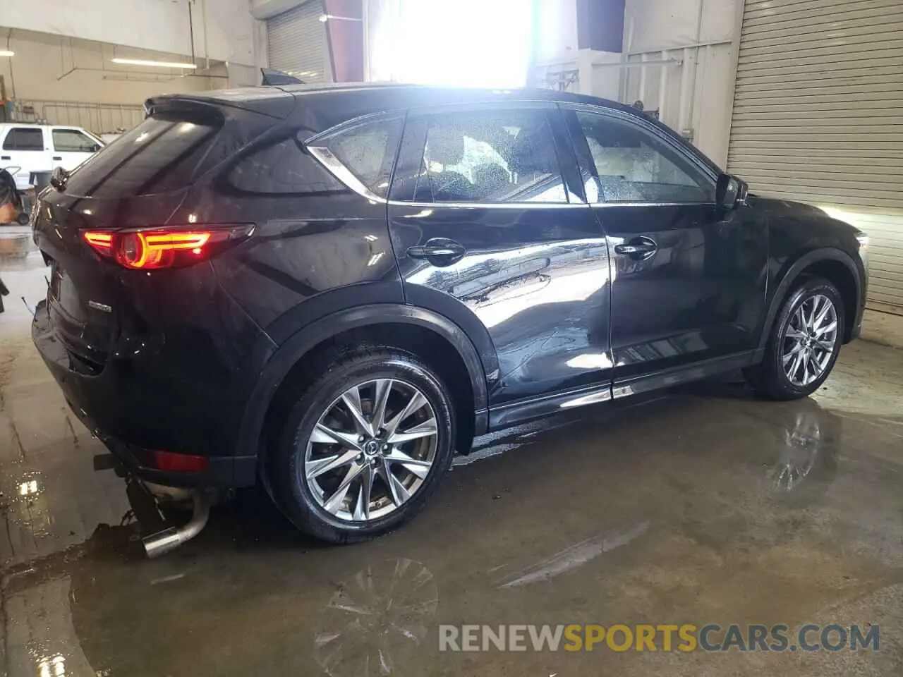 3 Photograph of a damaged car JM3KFBEY6L0786786 MAZDA CX-5 2020