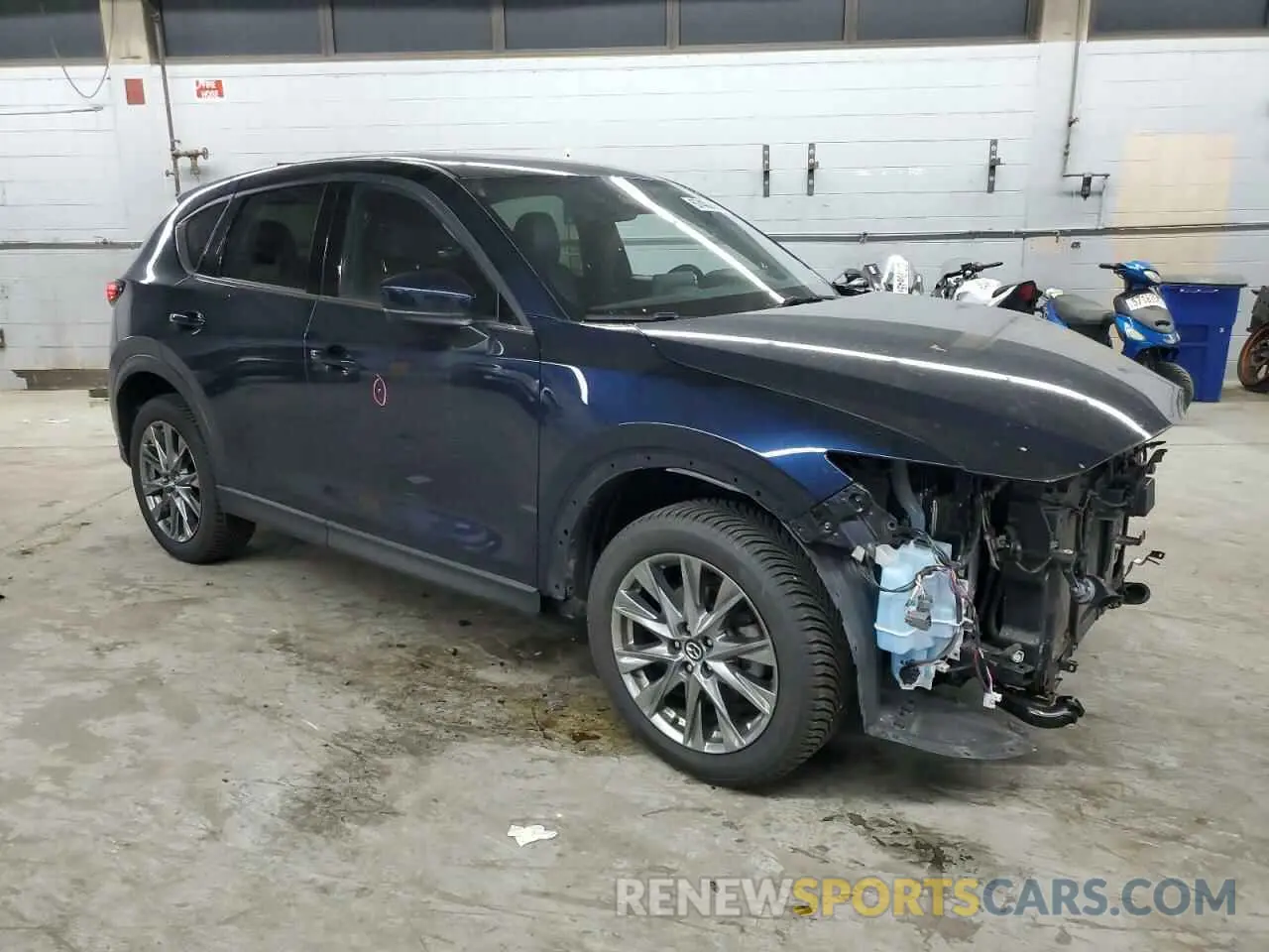 4 Photograph of a damaged car JM3KFBEY9L0857673 MAZDA CX-5 2020
