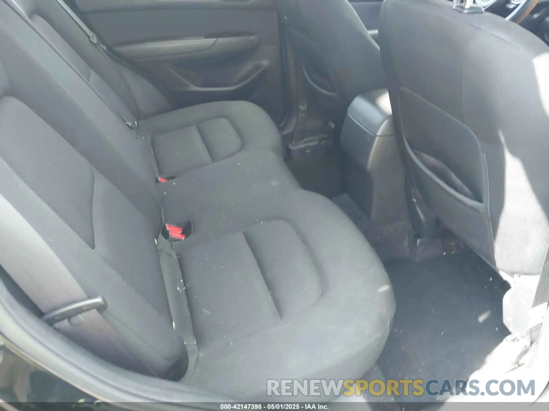 8 Photograph of a damaged car JM3KFABM1M0348738 MAZDA CX-5 2021