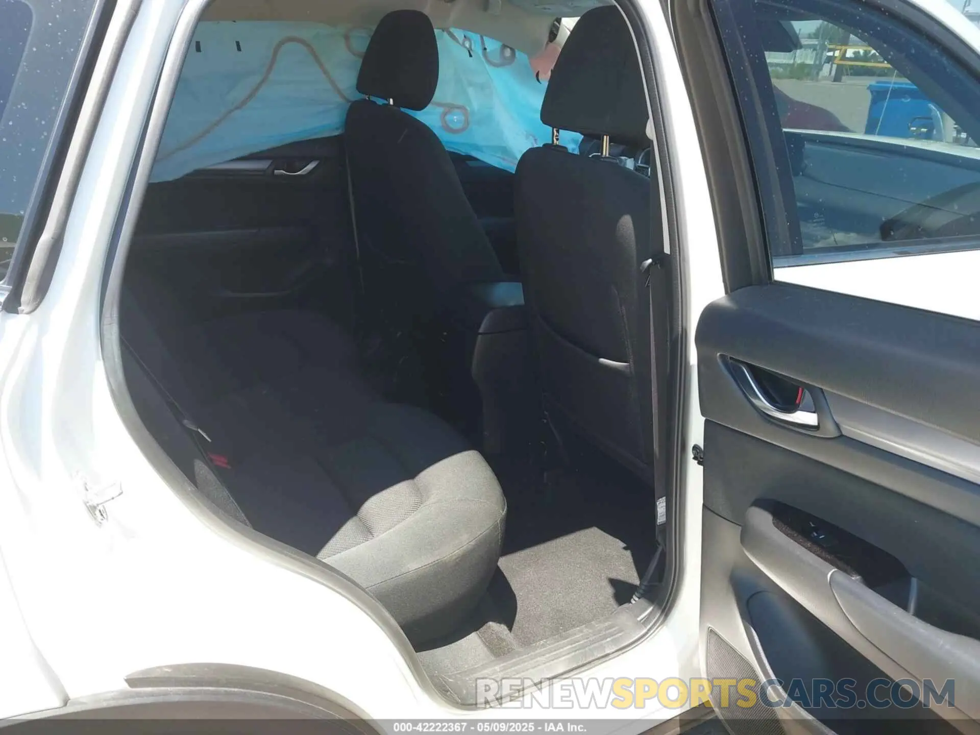 8 Photograph of a damaged car JM3KFABM2M1311384 MAZDA CX-5 2021