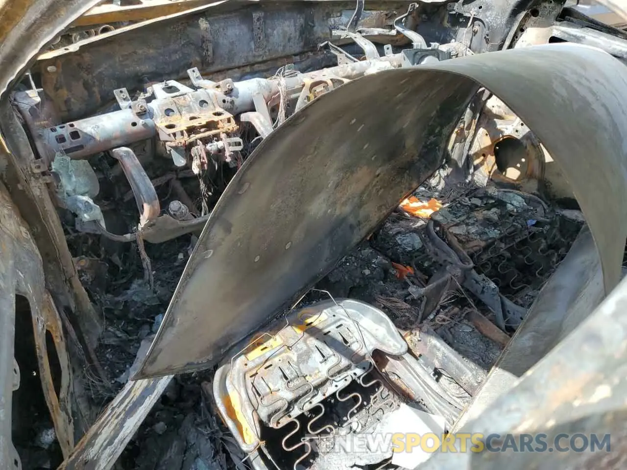 8 Photograph of a damaged car JM3KFABM8M1304648 MAZDA CX-5 2021