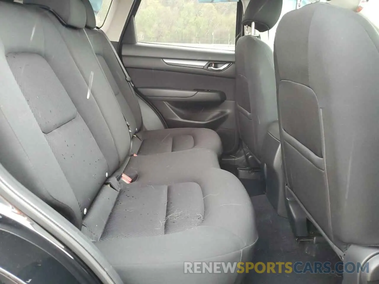 11 Photograph of a damaged car JM3KFABM8M1369192 MAZDA CX-5 2021