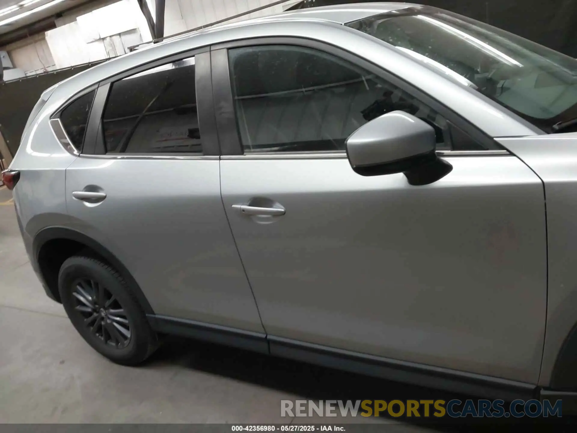 13 Photograph of a damaged car JM3KFACM0M0341830 MAZDA CX-5 2021