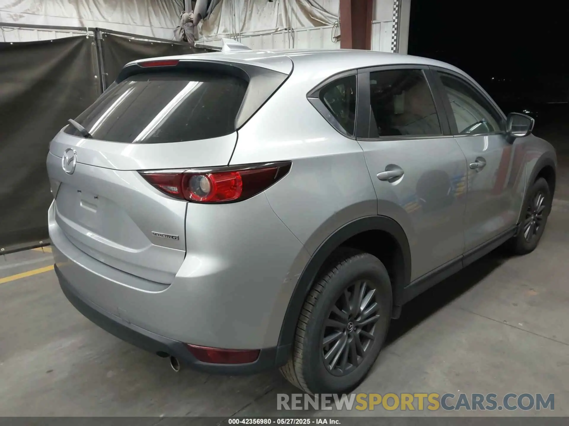 4 Photograph of a damaged car JM3KFACM0M0341830 MAZDA CX-5 2021