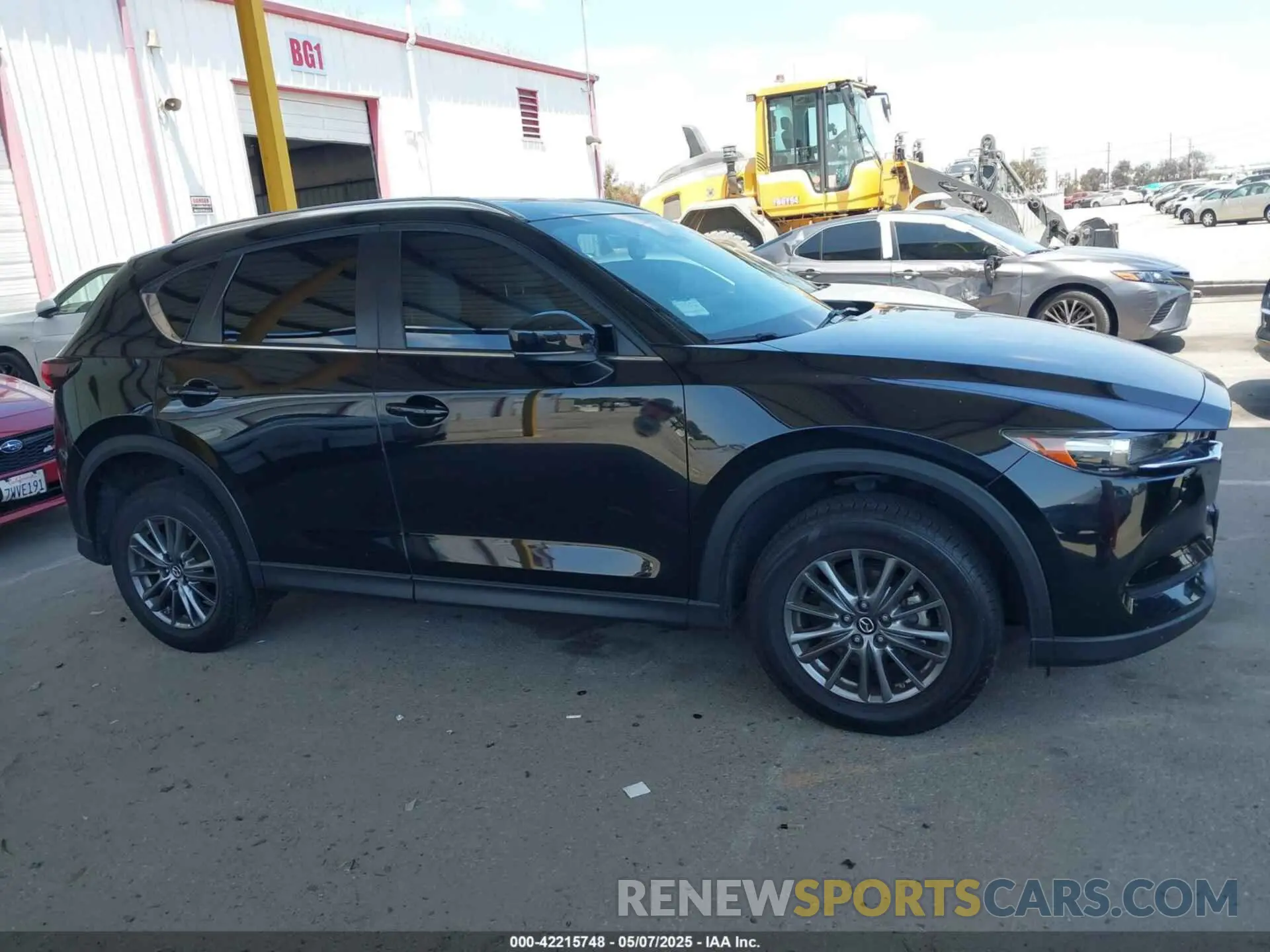 13 Photograph of a damaged car JM3KFACM2M0418570 MAZDA CX-5 2021