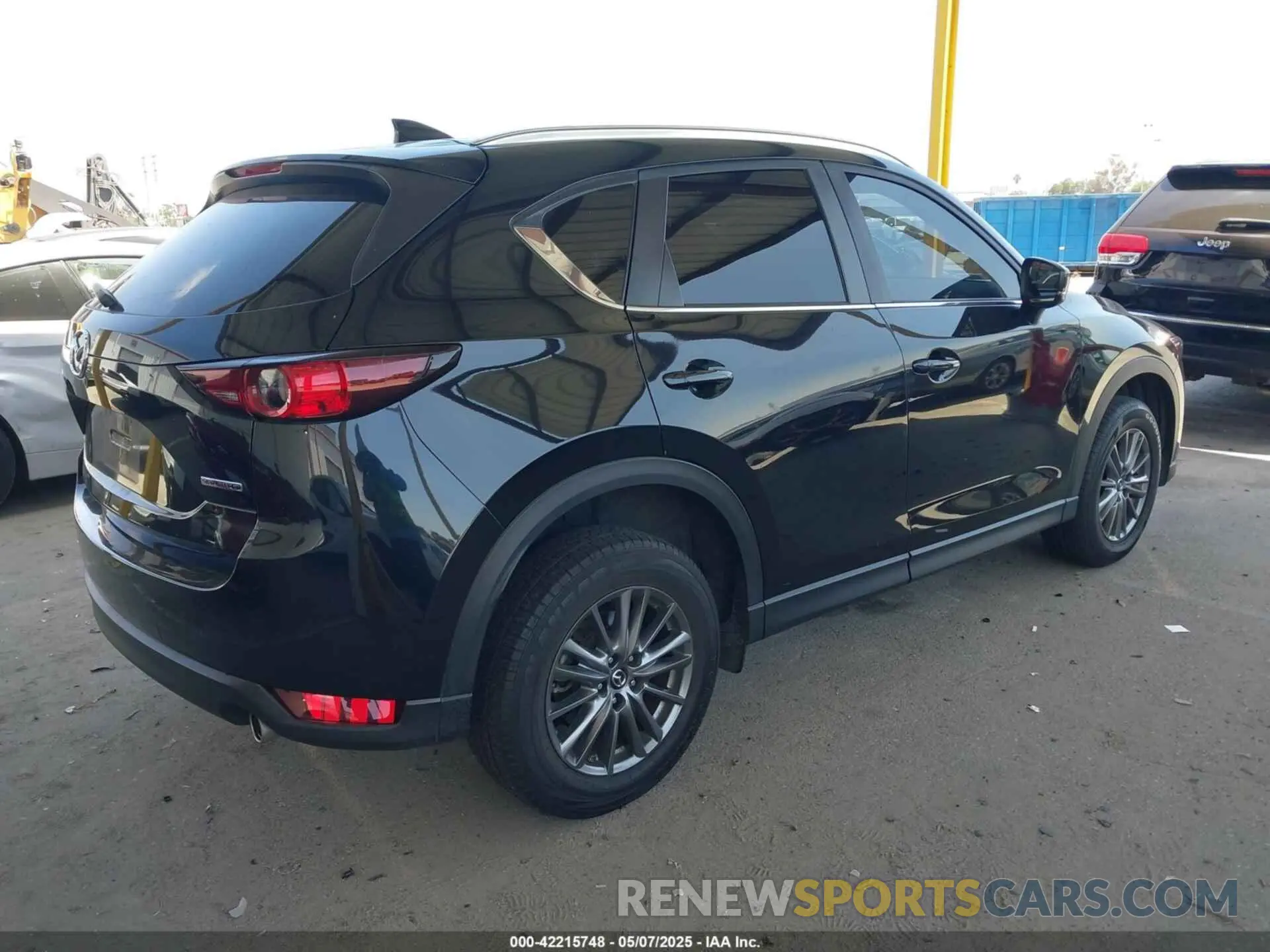 4 Photograph of a damaged car JM3KFACM2M0418570 MAZDA CX-5 2021