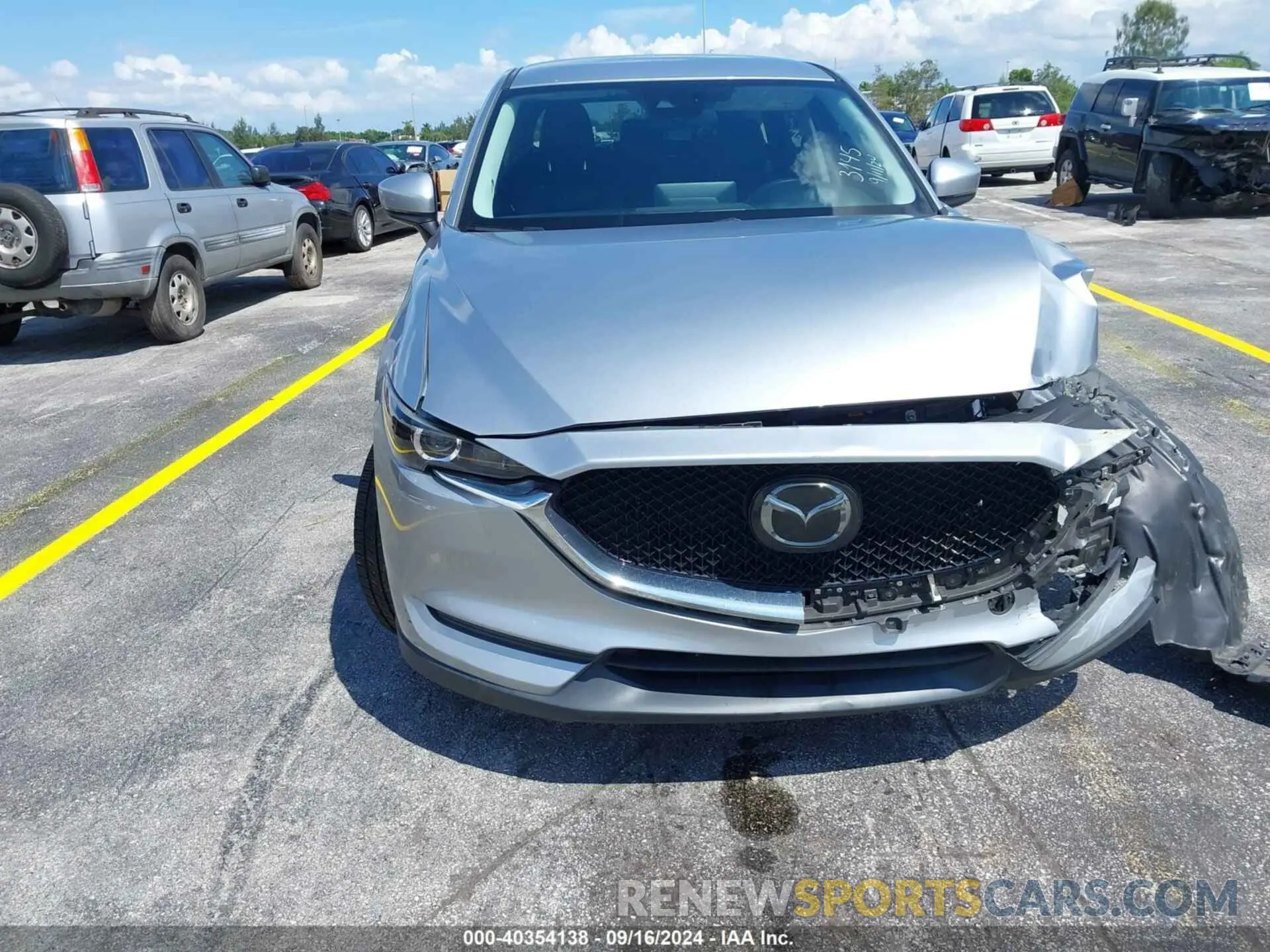 17 Photograph of a damaged car JM3KFACM4M0303145 MAZDA CX-5 2021