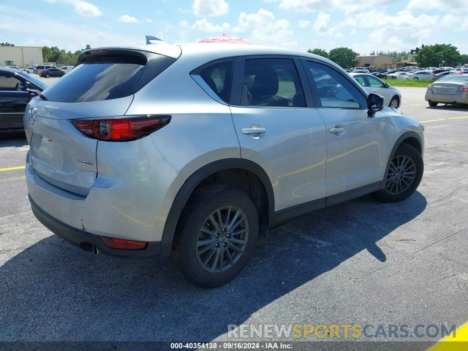 4 Photograph of a damaged car JM3KFACM4M0303145 MAZDA CX-5 2021