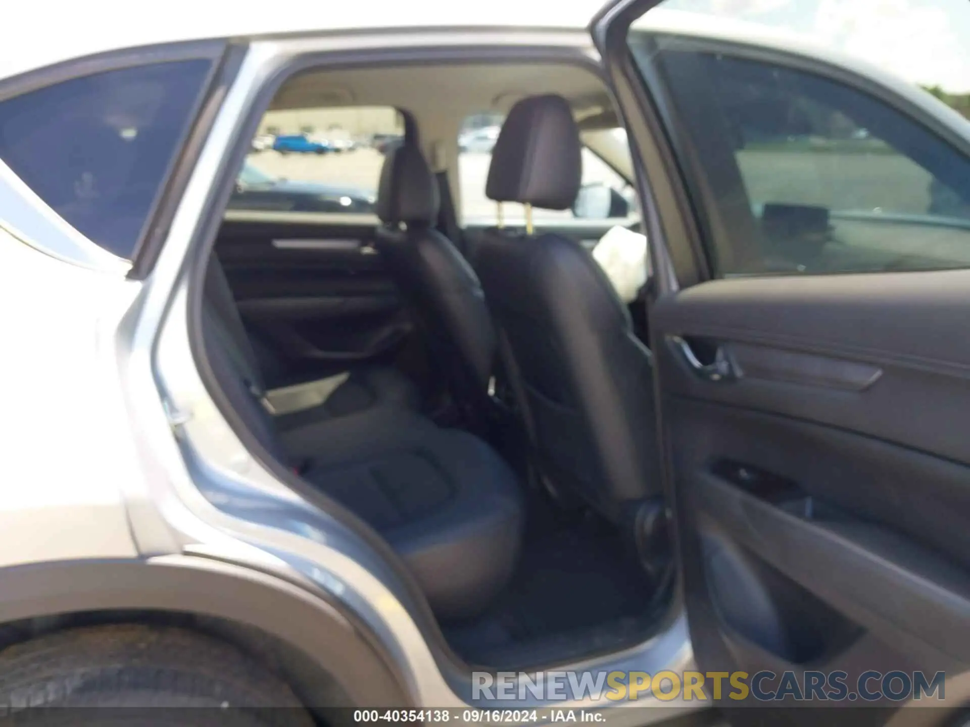 8 Photograph of a damaged car JM3KFACM4M0303145 MAZDA CX-5 2021