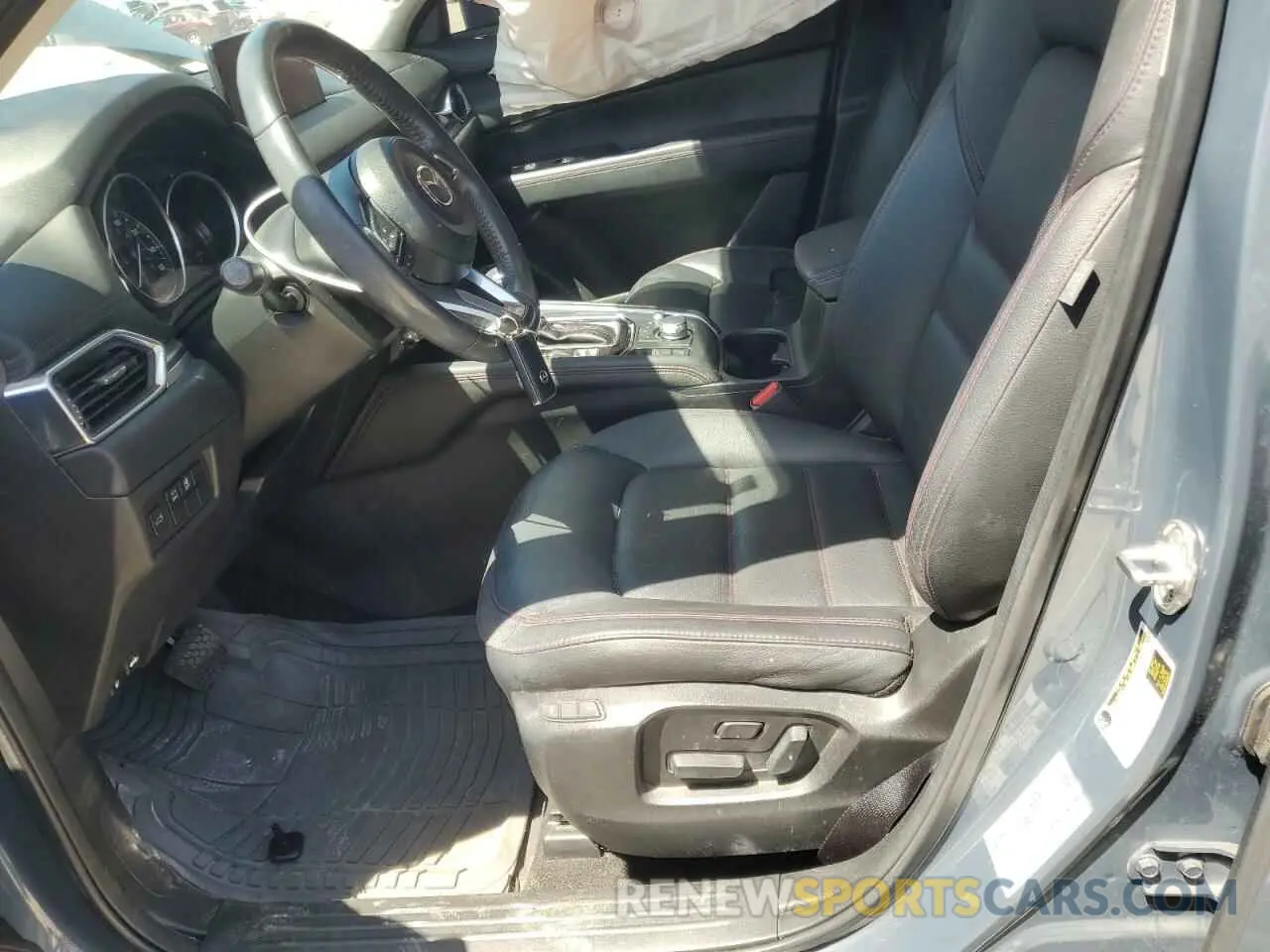 7 Photograph of a damaged car JM3KFACM4M0377729 MAZDA CX-5 2021