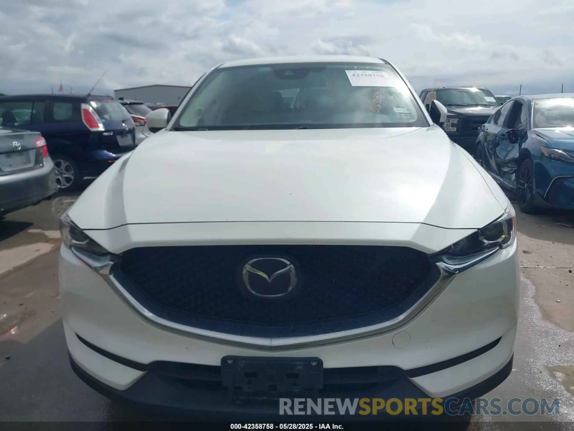 12 Photograph of a damaged car JM3KFACM4M0406811 MAZDA CX-5 2021