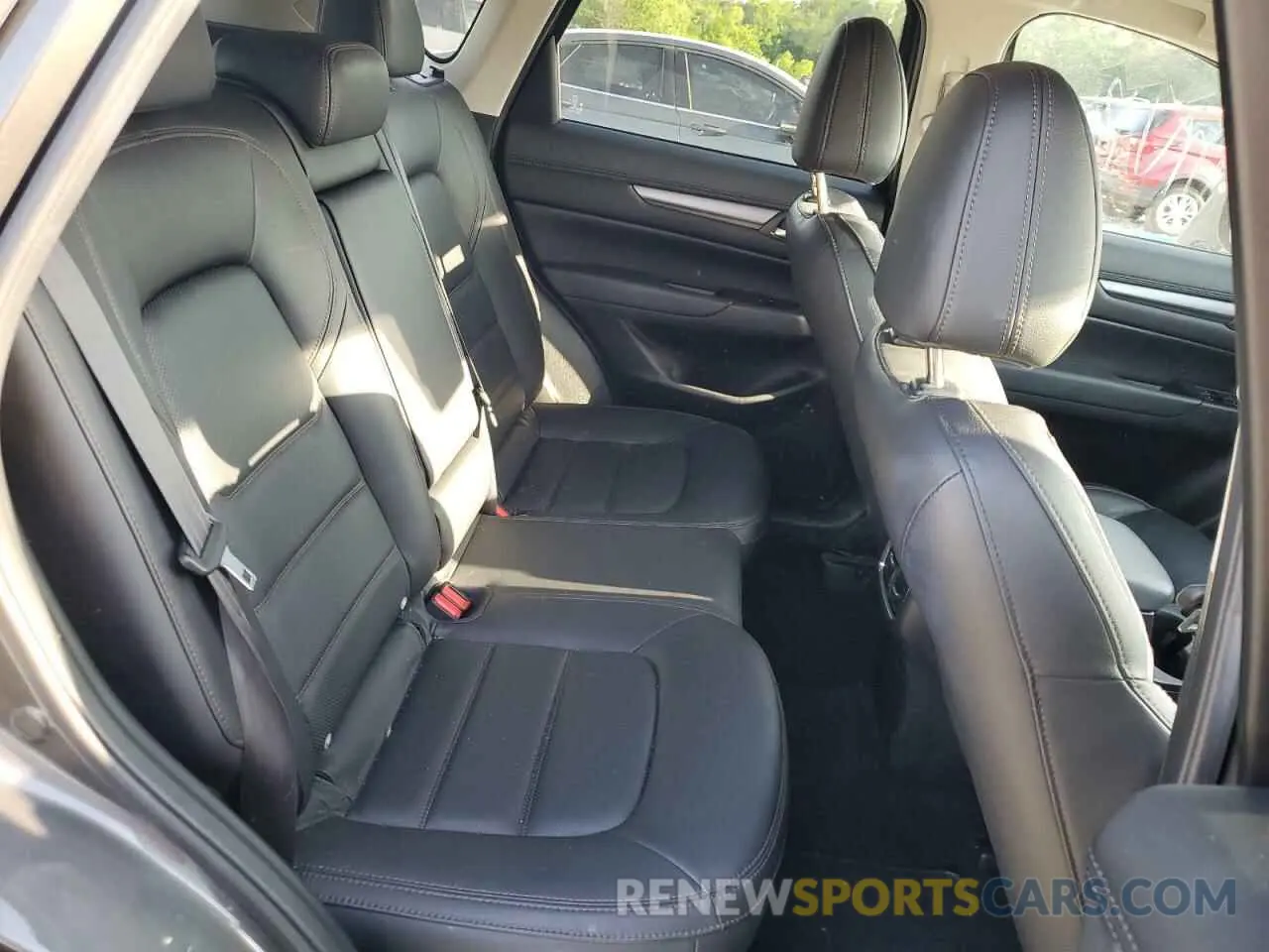 11 Photograph of a damaged car JM3KFACM4M1351898 MAZDA CX-5 2021
