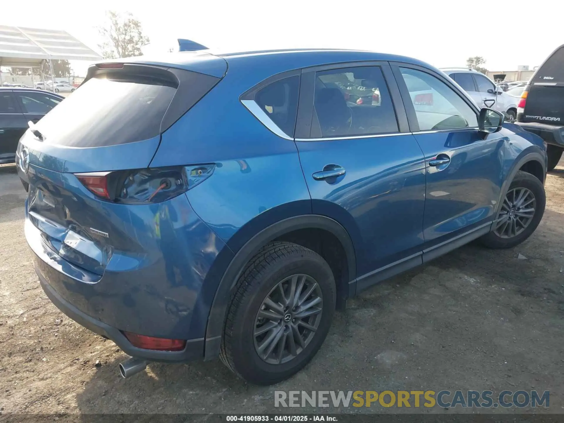 4 Photograph of a damaged car JM3KFACM5M0332718 MAZDA CX-5 2021