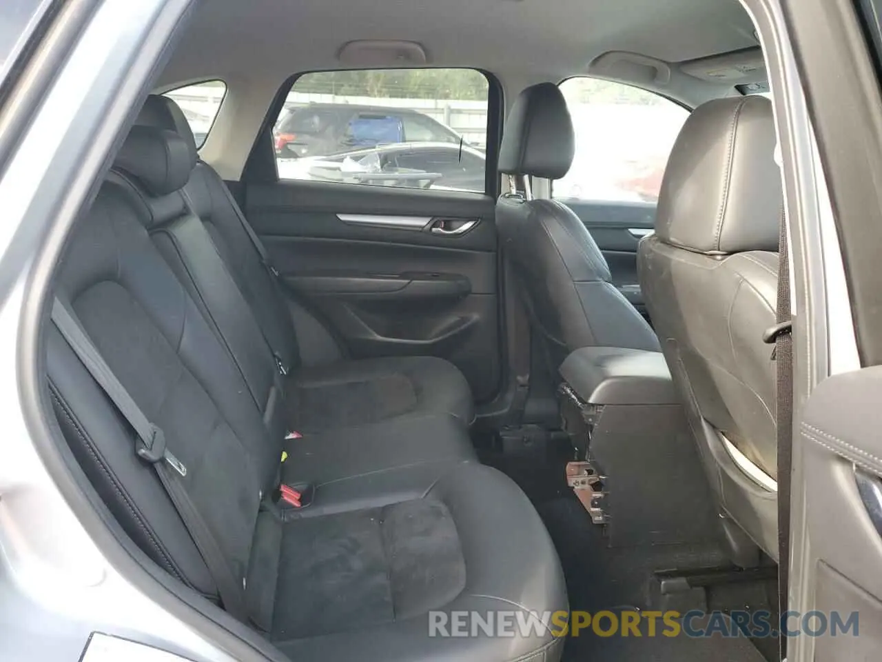11 Photograph of a damaged car JM3KFACM5M1327402 MAZDA CX-5 2021