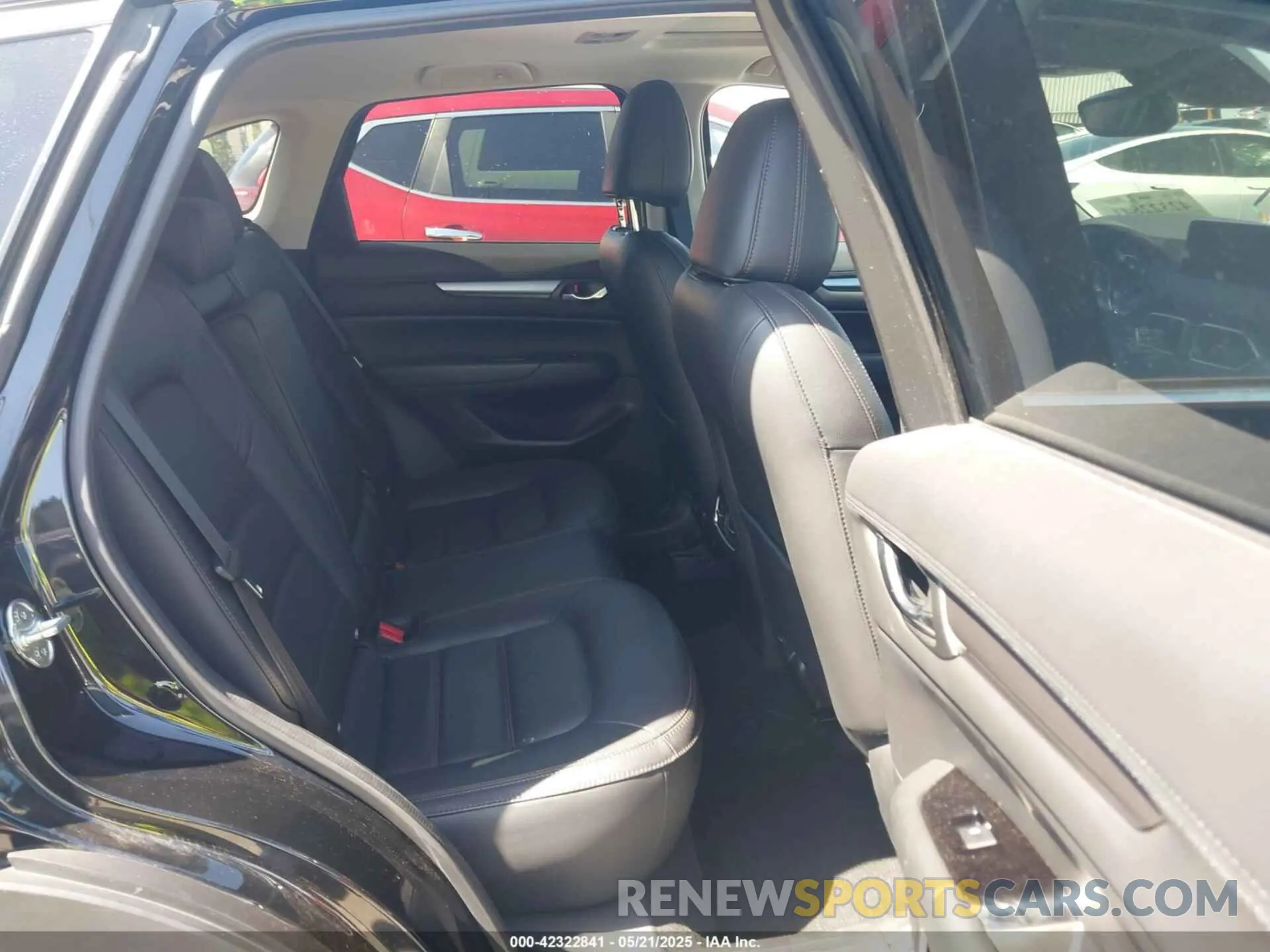 8 Photograph of a damaged car JM3KFACM6M0350192 MAZDA CX-5 2021