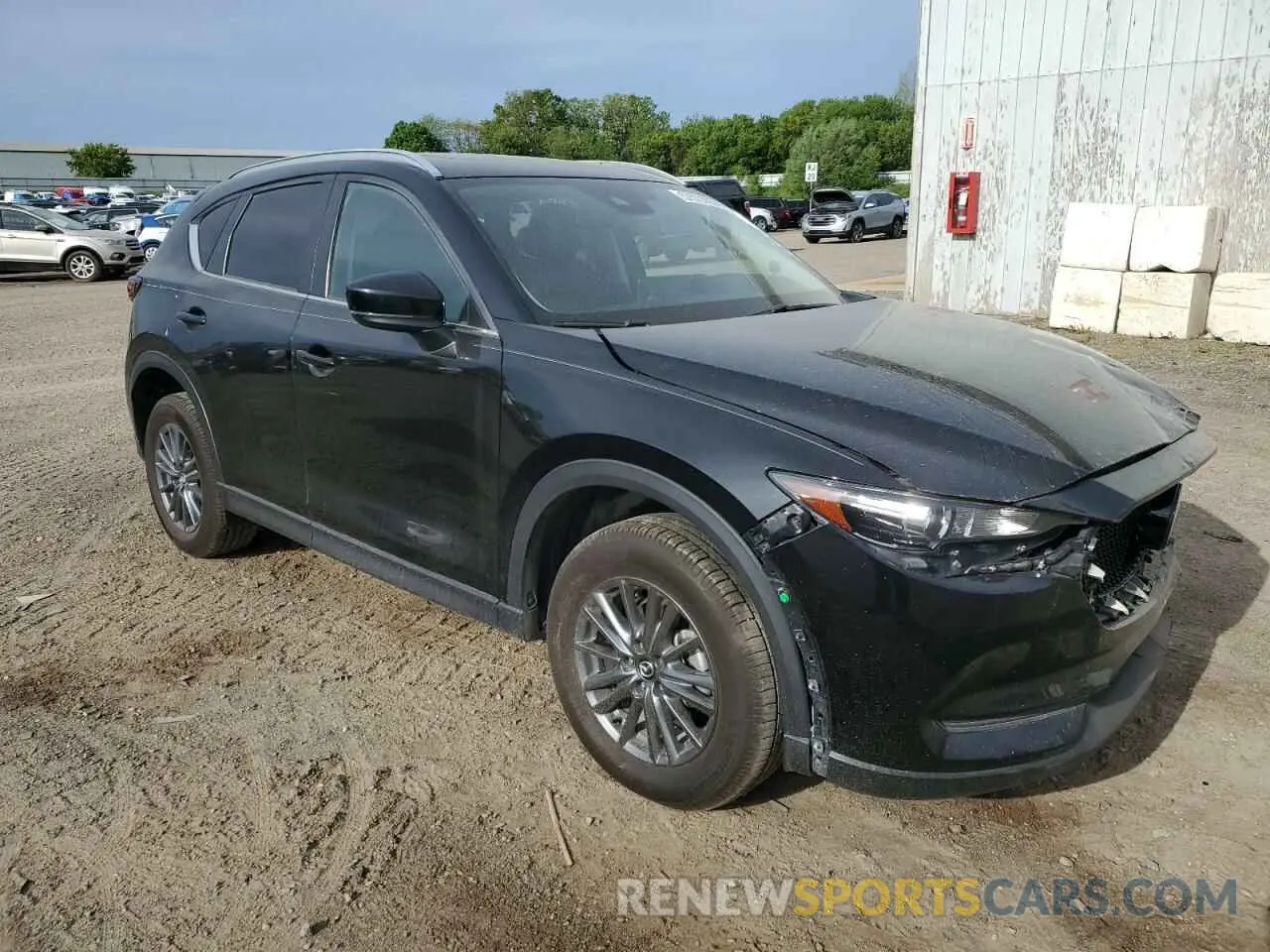 4 Photograph of a damaged car JM3KFACM6M0360320 MAZDA CX-5 2021