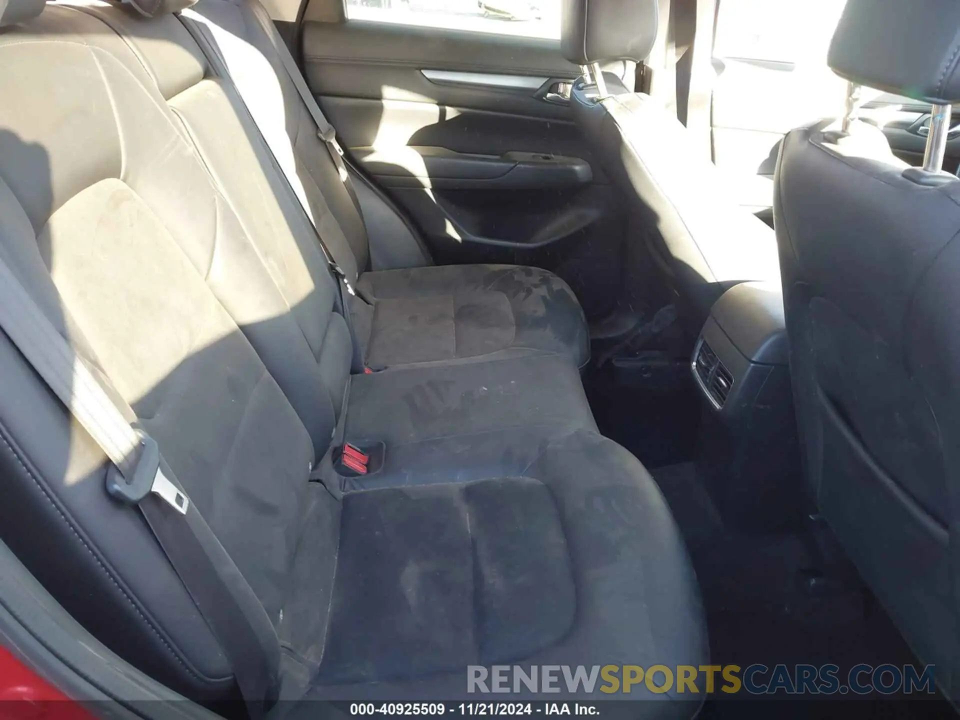 8 Photograph of a damaged car JM3KFACM7M0323874 MAZDA CX-5 2021