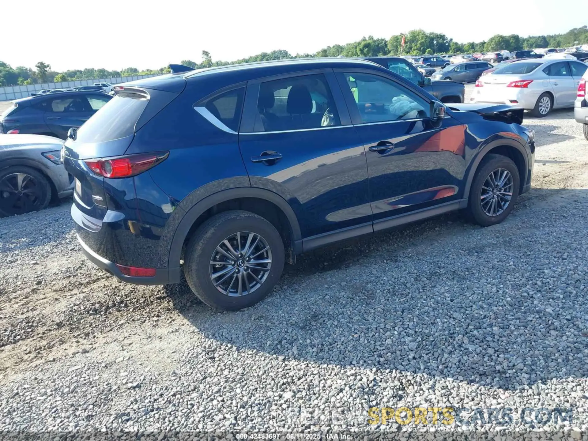 4 Photograph of a damaged car JM3KFACM7M0351223 MAZDA CX-5 2021