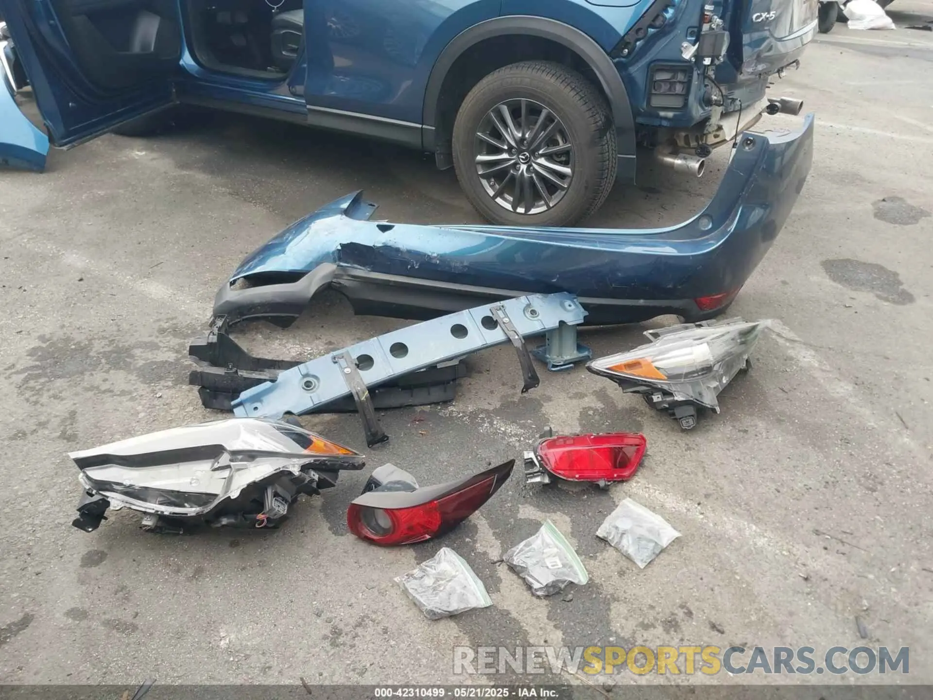 12 Photograph of a damaged car JM3KFACM7M0417446 MAZDA CX-5 2021