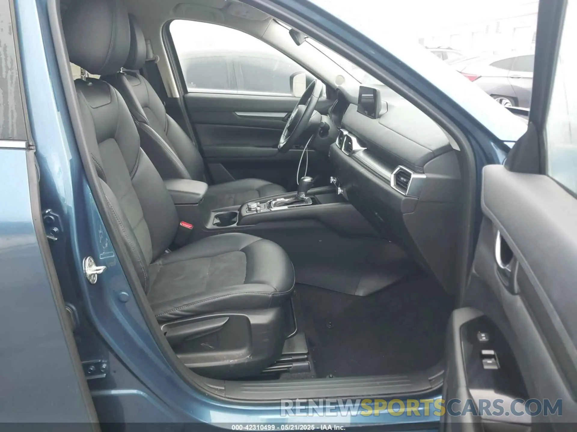 5 Photograph of a damaged car JM3KFACM7M0417446 MAZDA CX-5 2021
