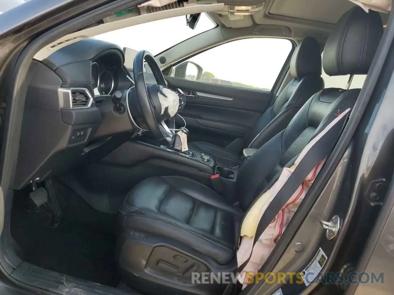 7 Photograph of a damaged car JM3KFACM7M1390100 MAZDA CX-5 2021