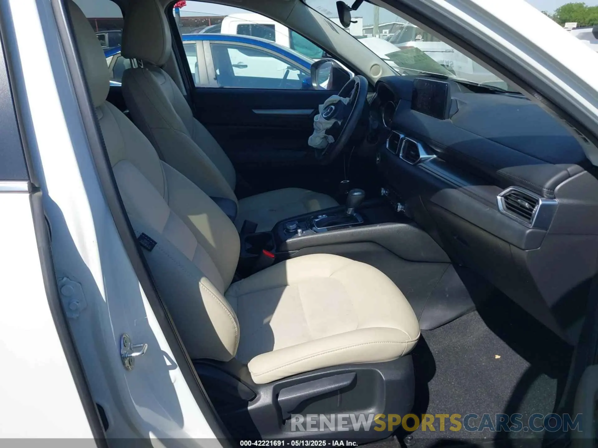 5 Photograph of a damaged car JM3KFACM8M0461875 MAZDA CX-5 2021