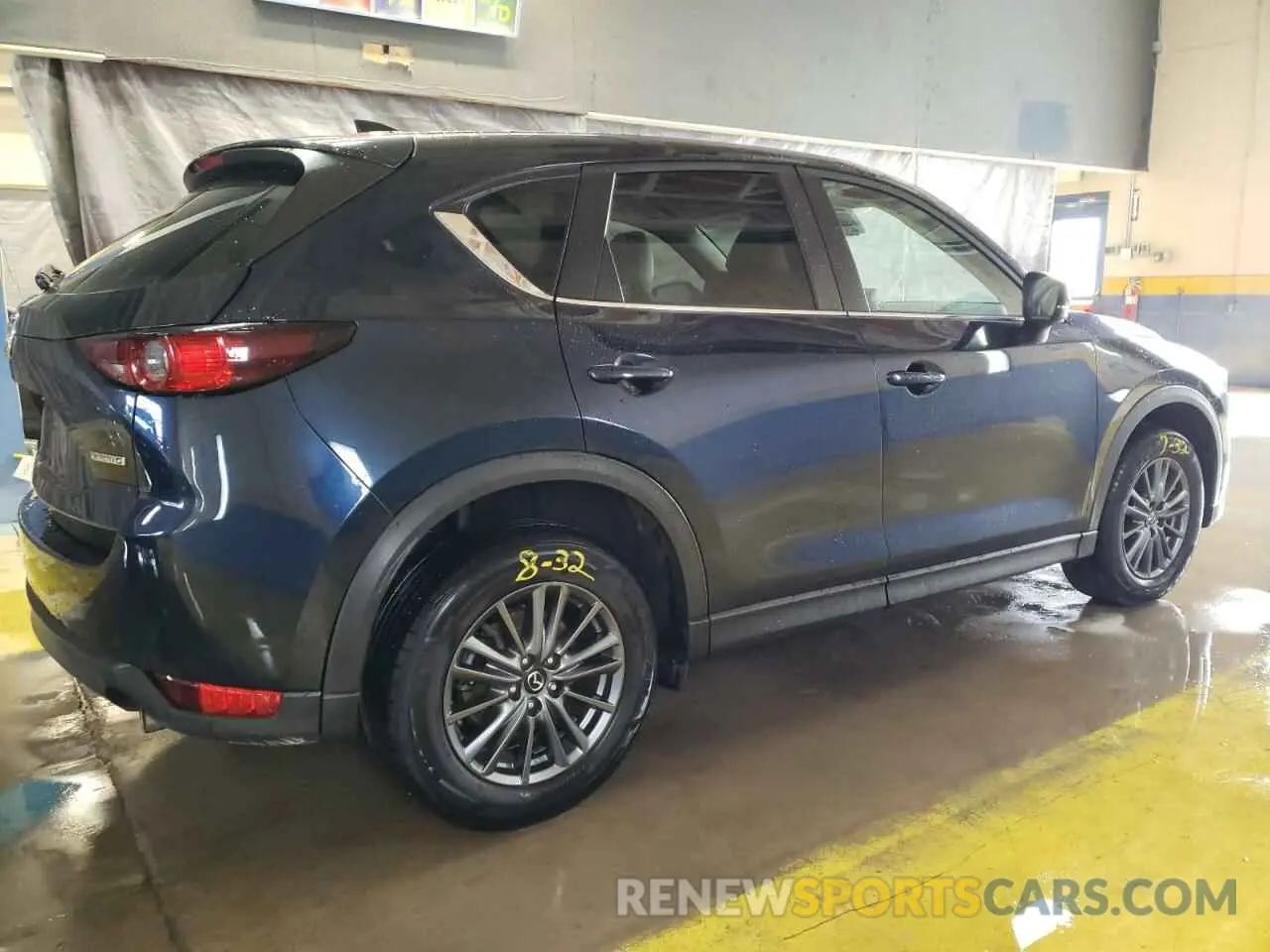 3 Photograph of a damaged car JM3KFACM9M0325383 MAZDA CX-5 2021