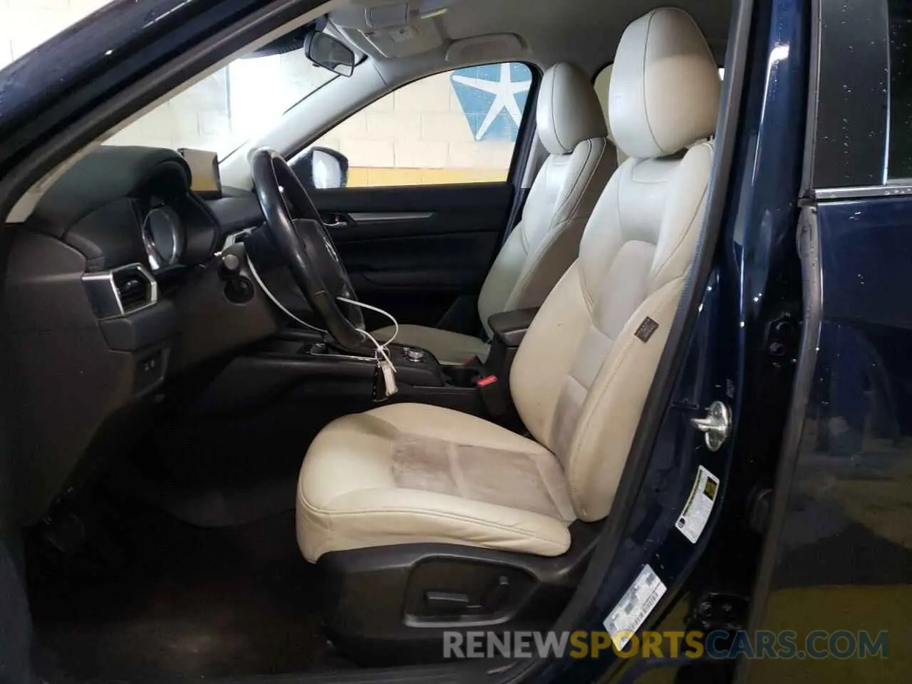 7 Photograph of a damaged car JM3KFACM9M0325383 MAZDA CX-5 2021