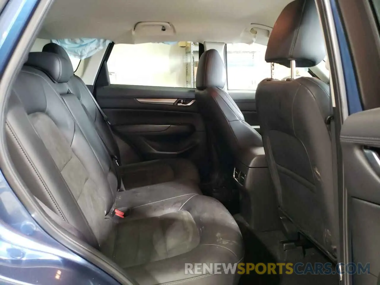 11 Photograph of a damaged car JM3KFACM9M1311784 MAZDA CX-5 2021