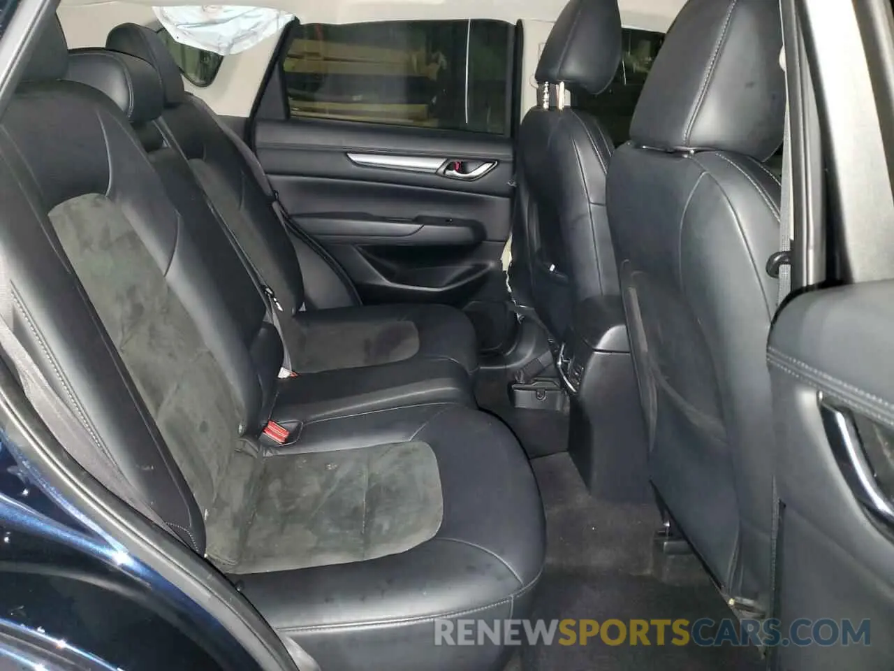 11 Photograph of a damaged car JM3KFACM9M1323157 MAZDA CX-5 2021