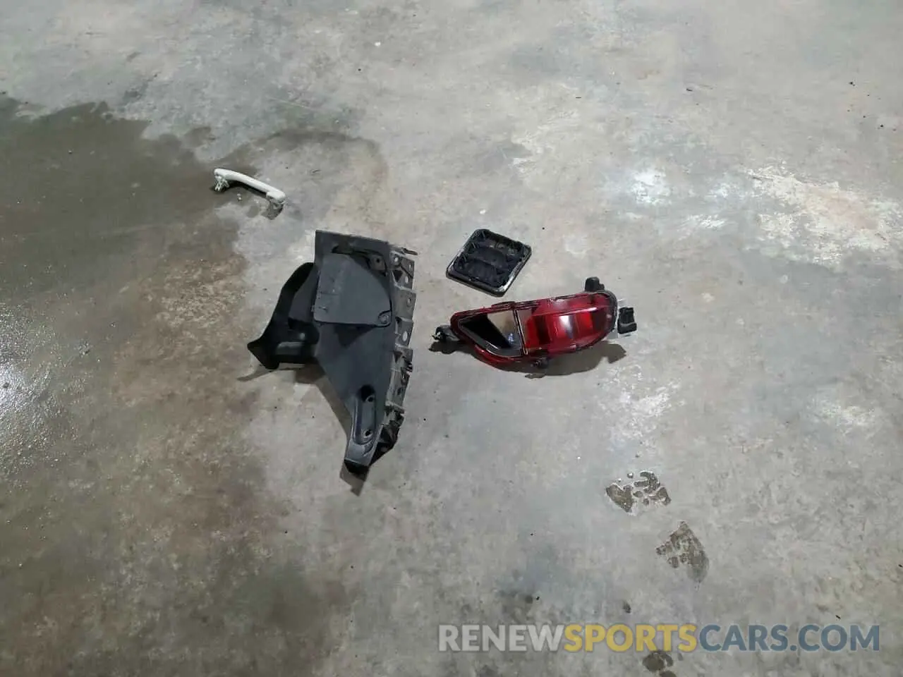 13 Photograph of a damaged car JM3KFACM9M1323157 MAZDA CX-5 2021