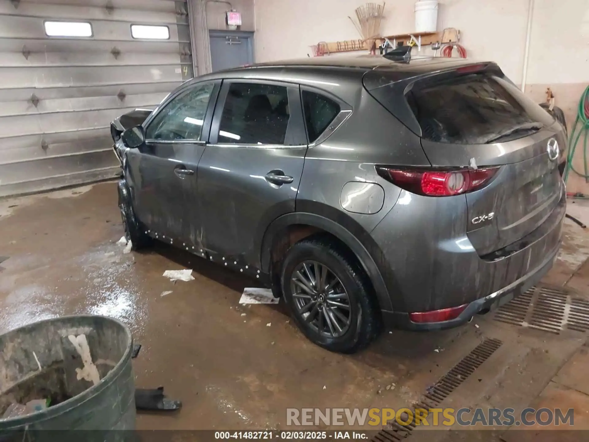 3 Photograph of a damaged car JM3KFACM9M1327354 MAZDA CX-5 2021