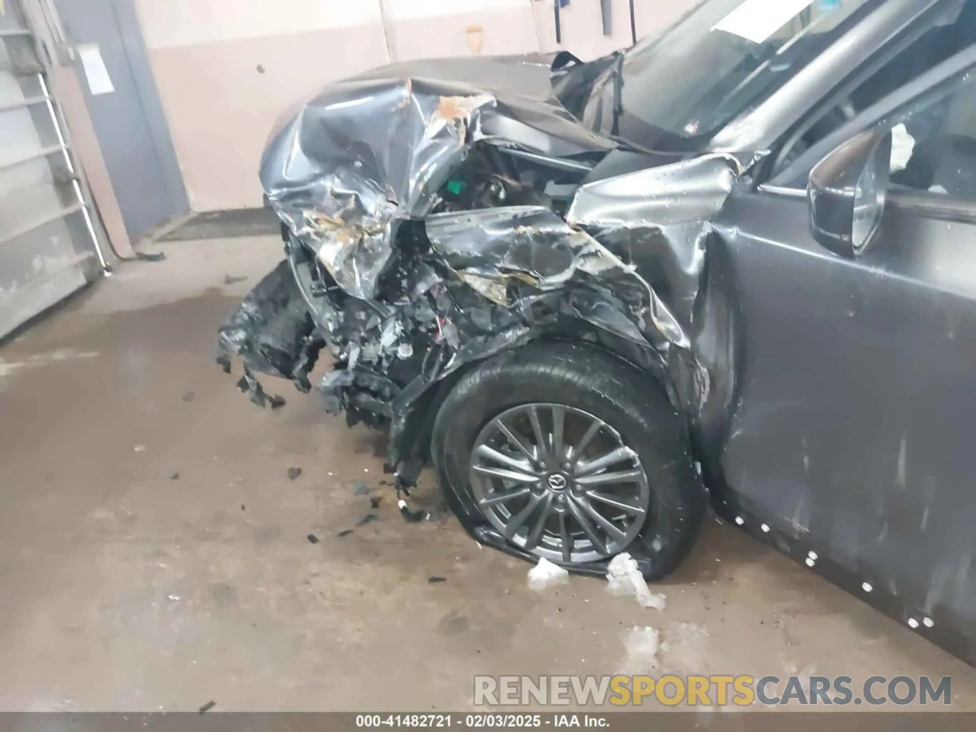 6 Photograph of a damaged car JM3KFACM9M1327354 MAZDA CX-5 2021