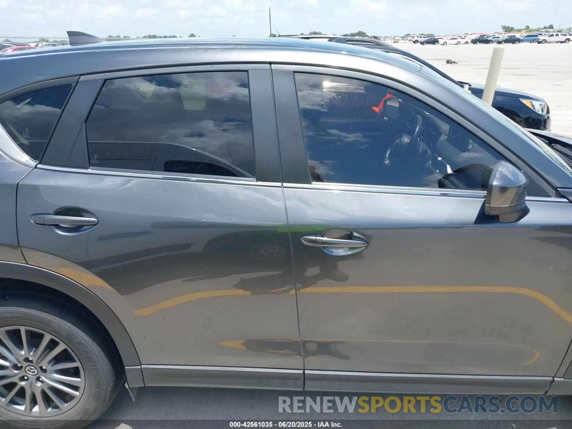 13 Photograph of a damaged car JM3KFACMXM0332701 MAZDA CX-5 2021