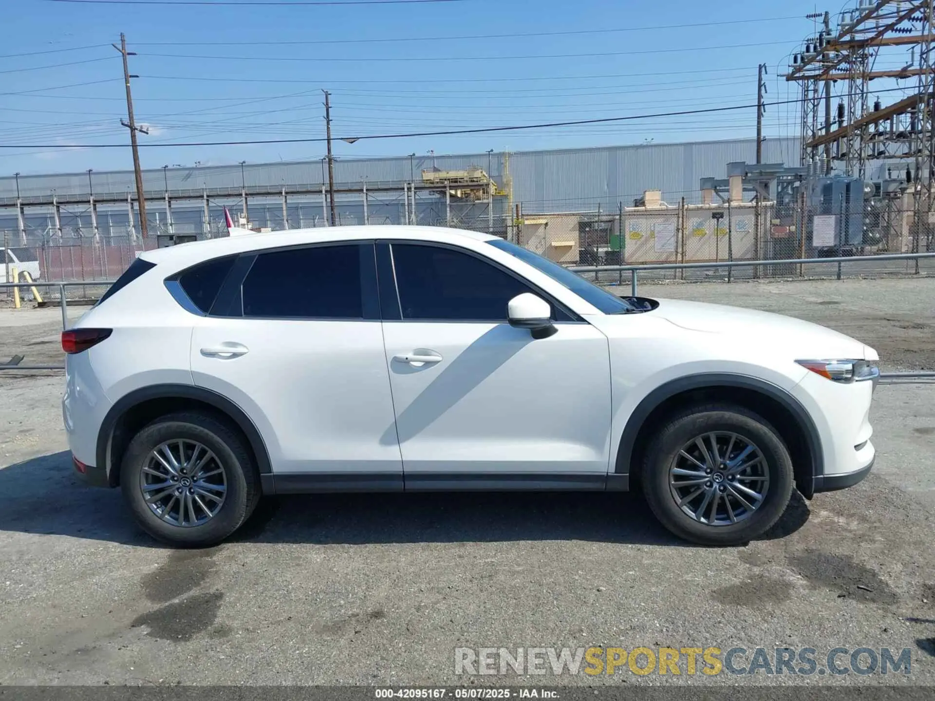 13 Photograph of a damaged car JM3KFACMXM0369795 MAZDA CX-5 2021
